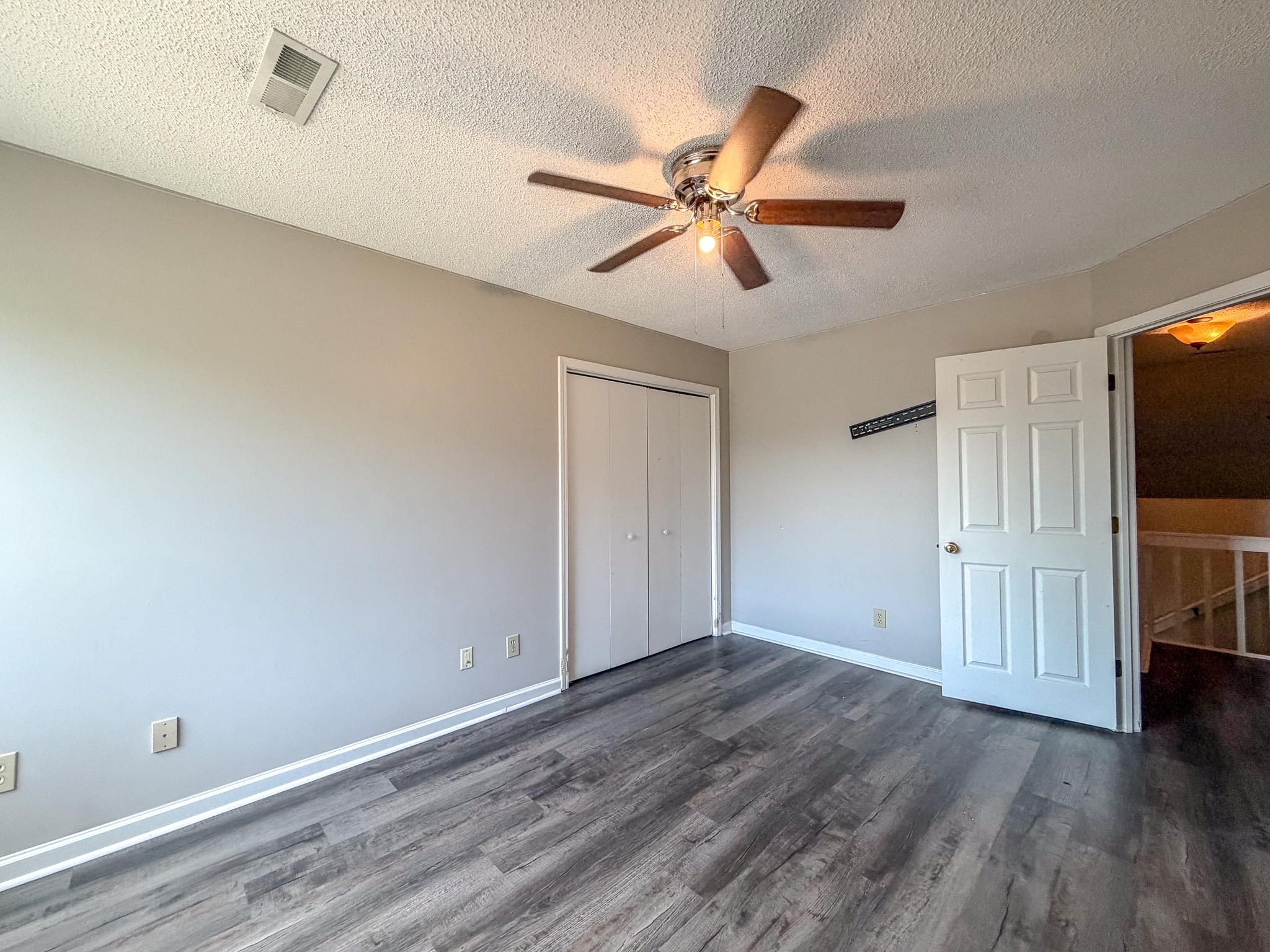 302 Scotts Mill Ct. Property Photo 30