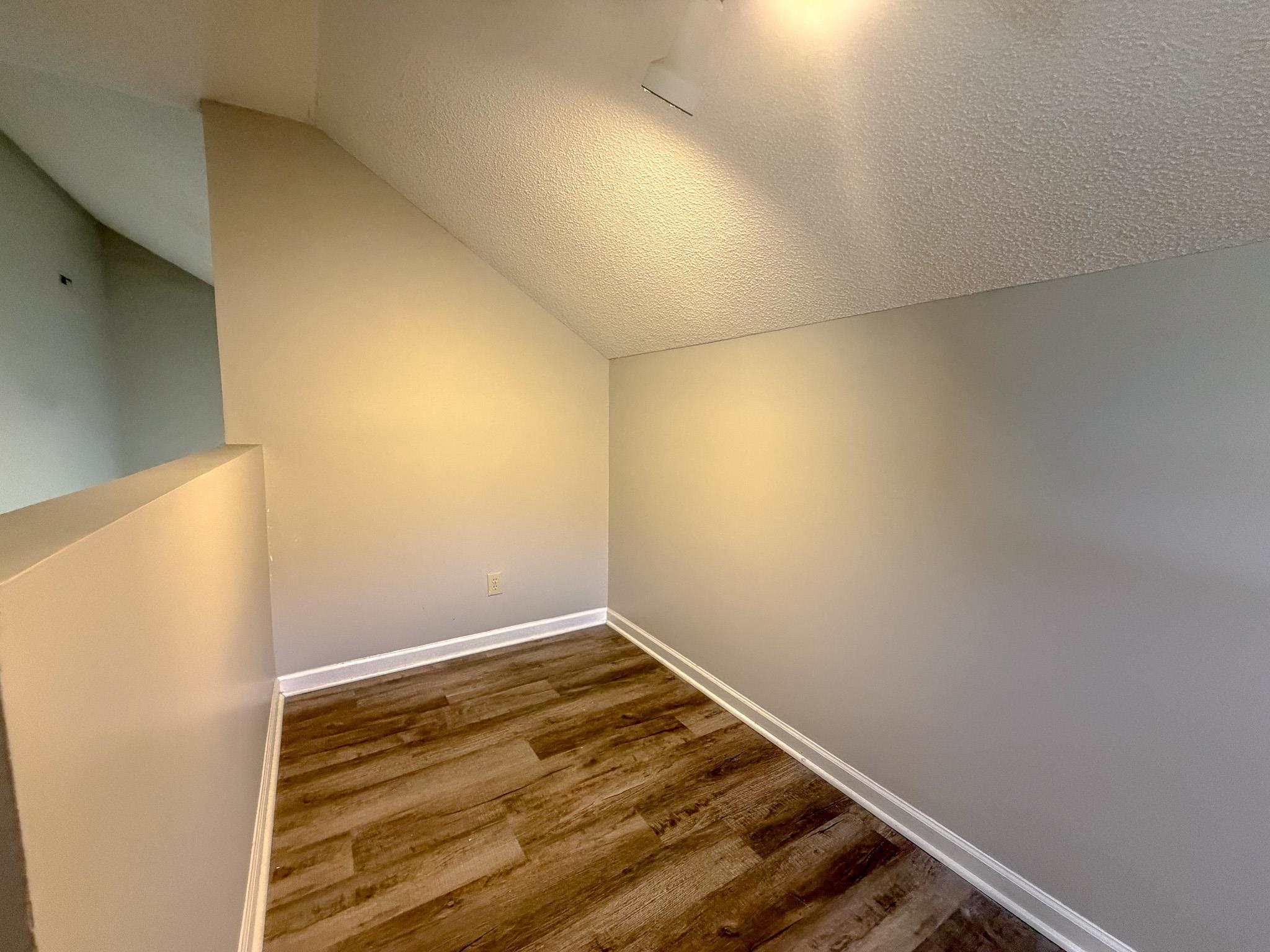 302 Scotts Mill Ct. Property Photo 37