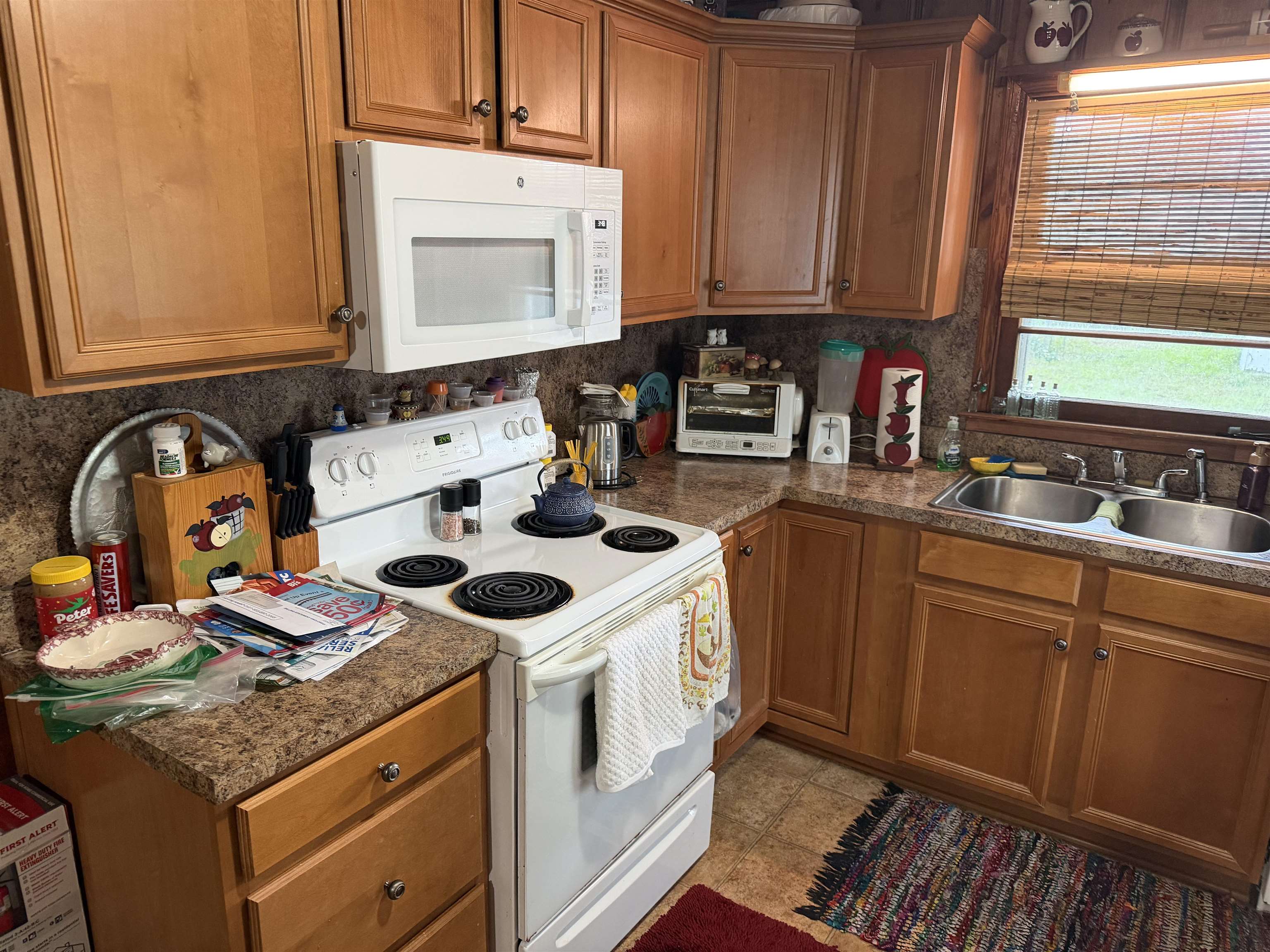 704 15th Court Property Photo 4
