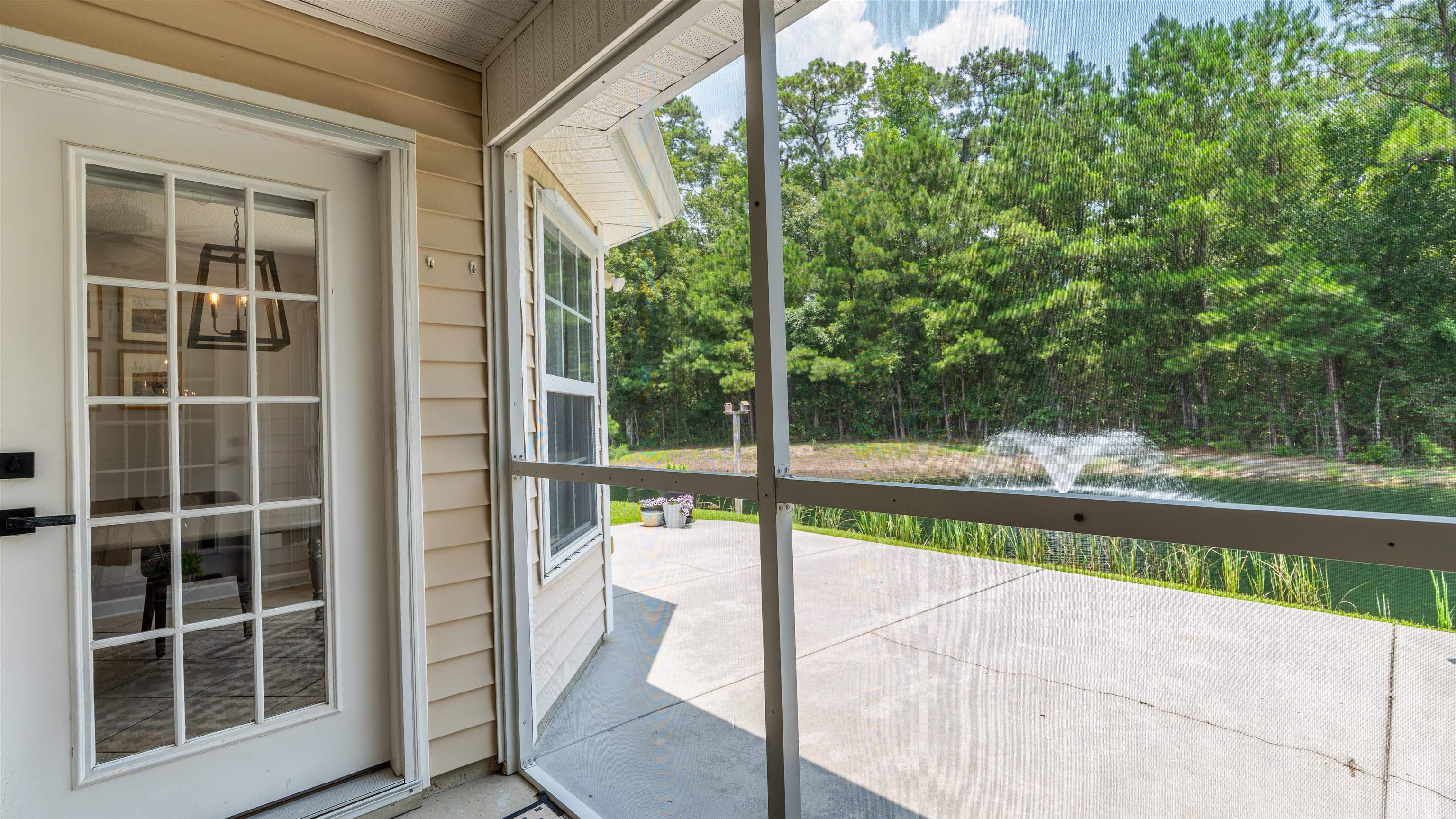 823 Riverward Dr. Property Photo 23