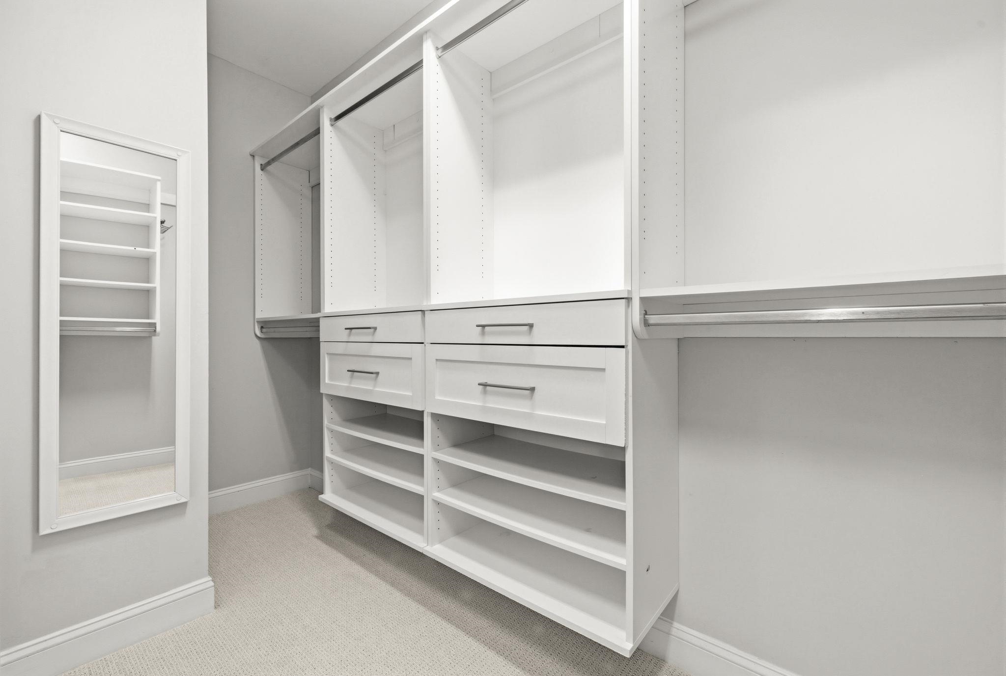 2027 Silverspring Ln. Property Photo 21