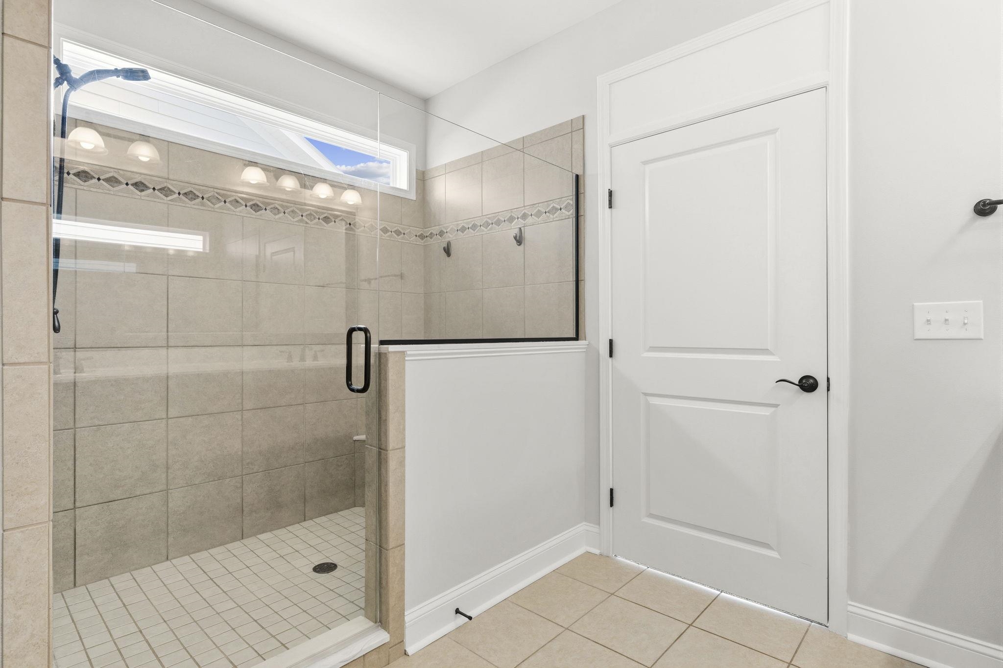 2027 Silverspring Ln. Property Photo 24