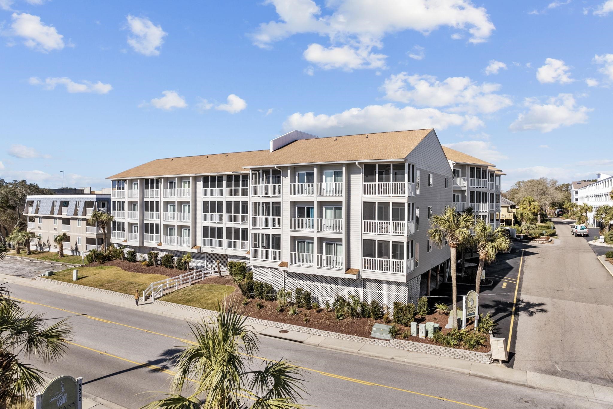 9571 Shore Dr. Property Photo 1