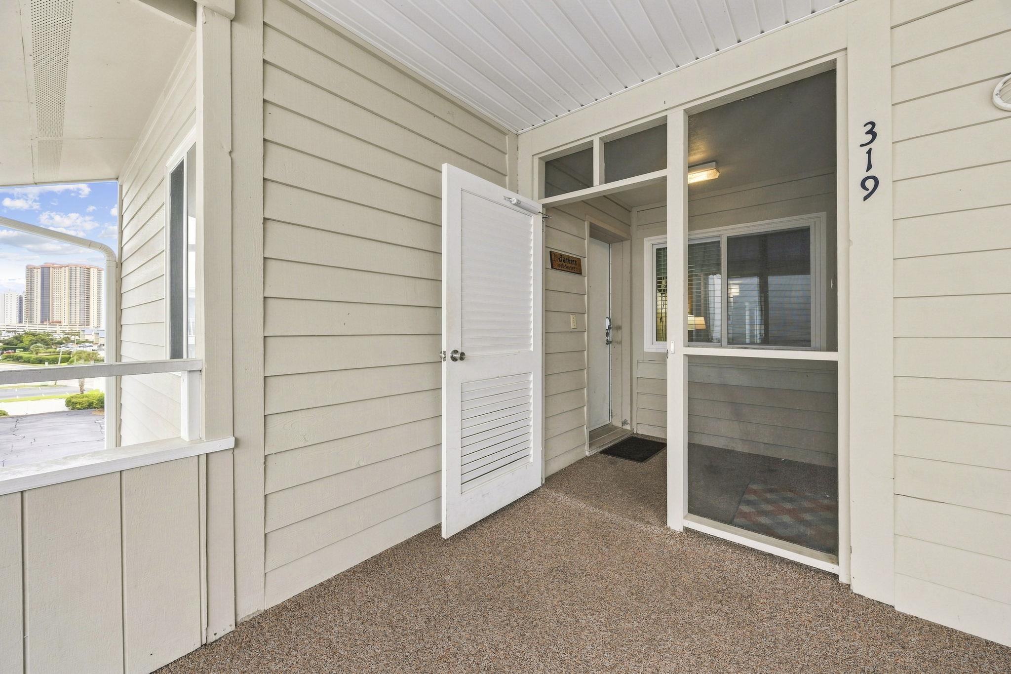 9571 Shore Dr. Property Photo 4