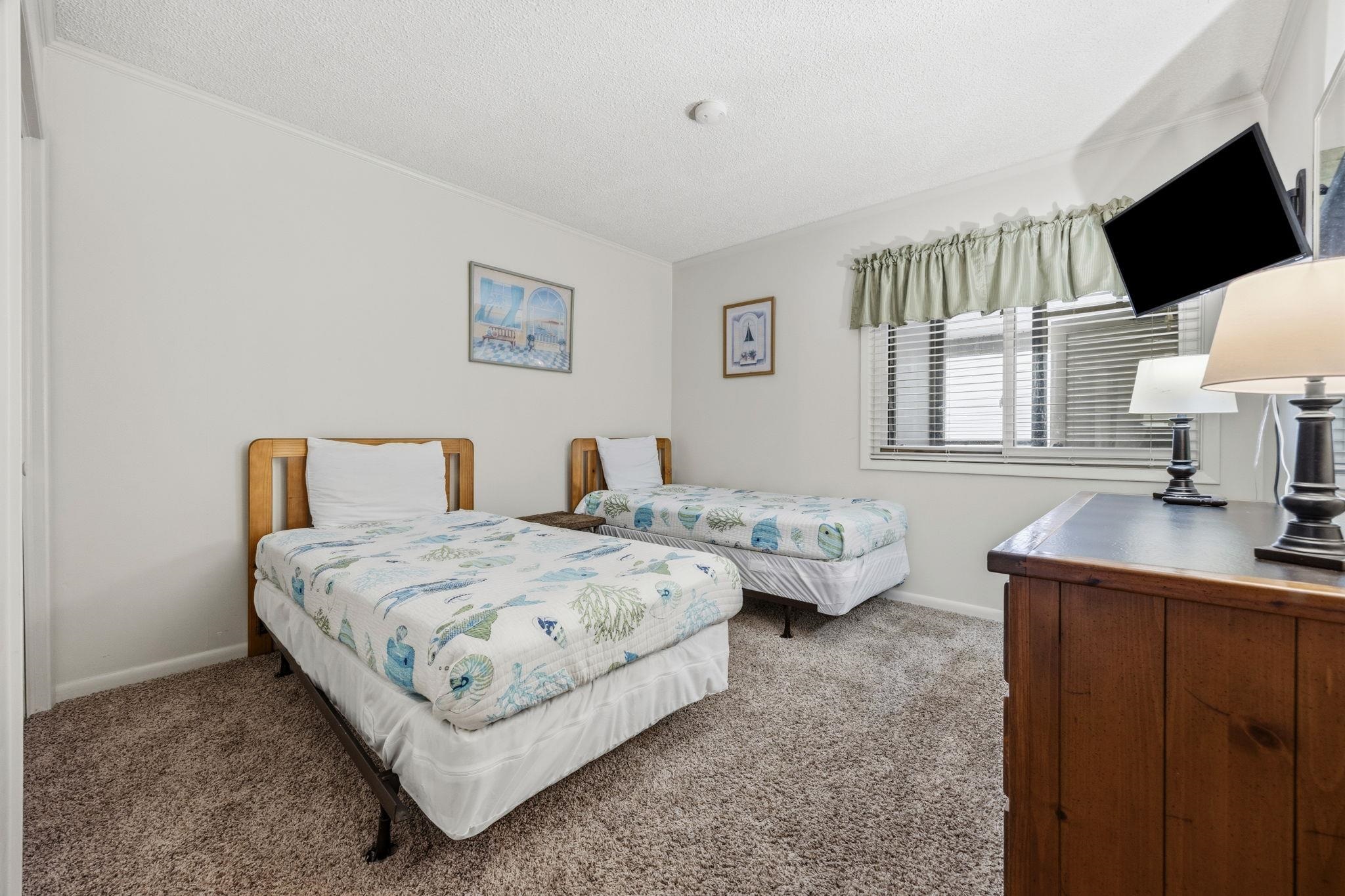 9571 Shore Dr. Property Photo 25