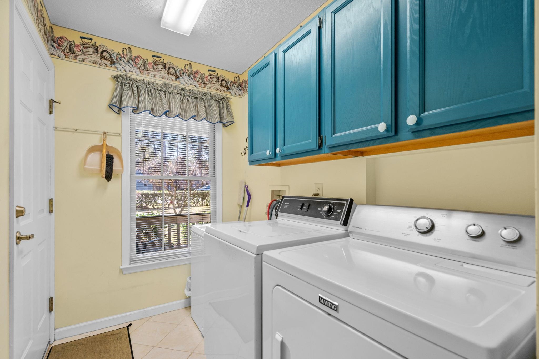 231 Cricket Ct. Property Photo 21