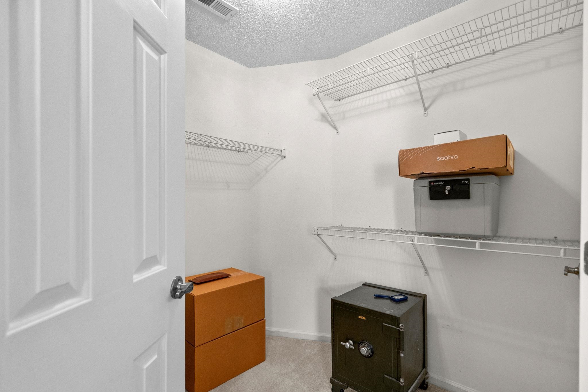231 Cricket Ct. Property Photo 30