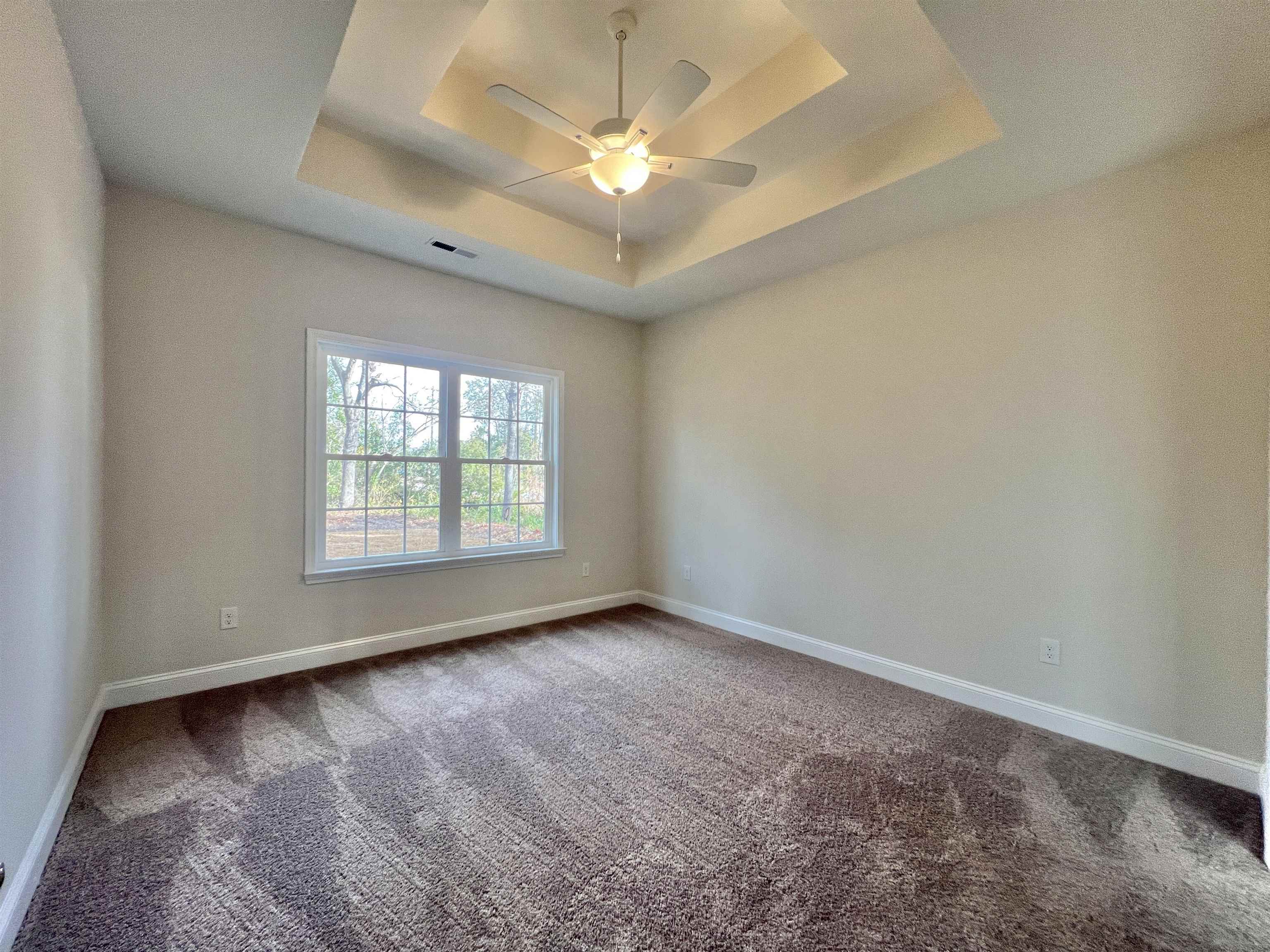 5176 Spring St. Property Photo 6