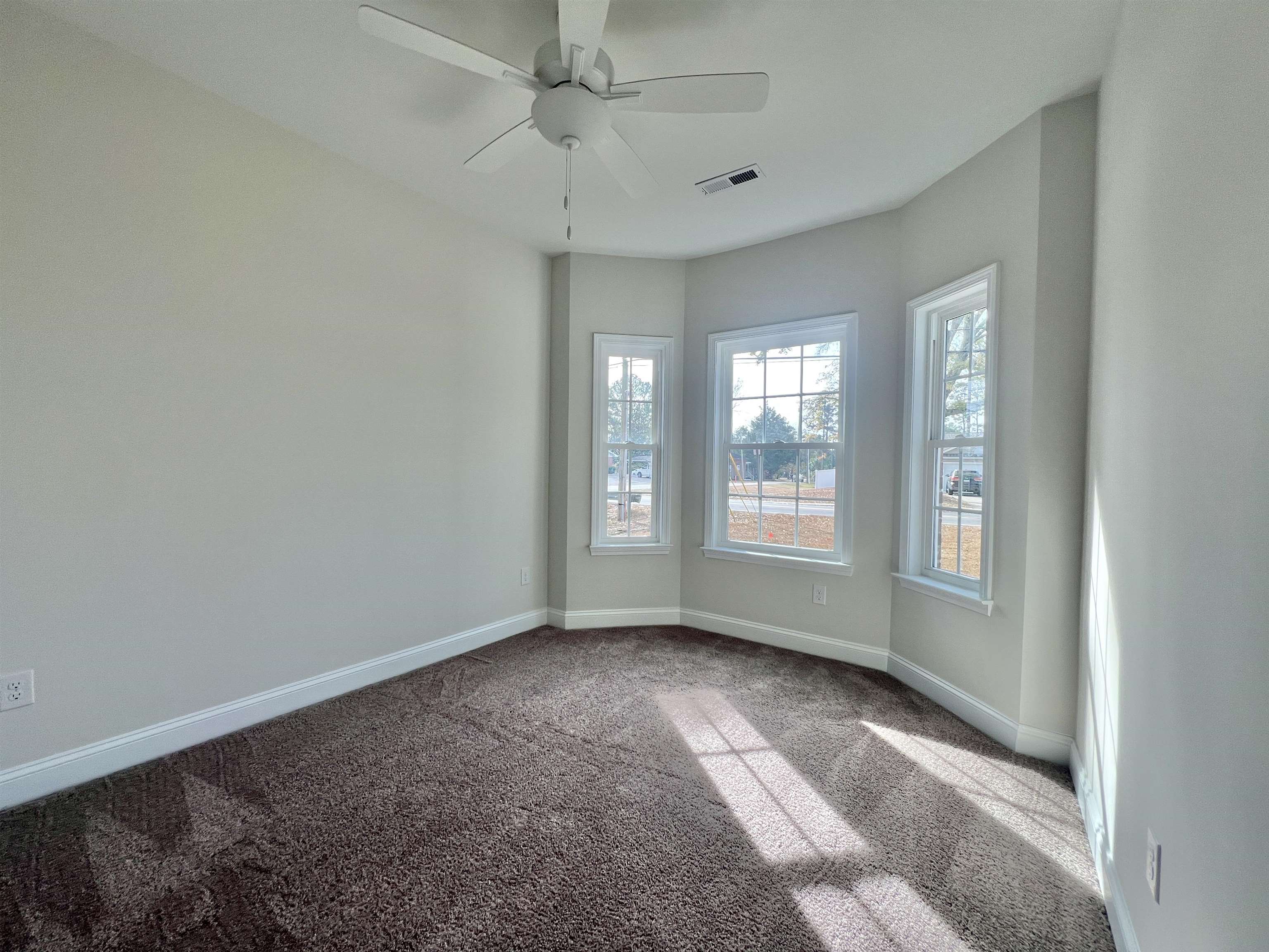 5176 Spring St. Property Photo 10