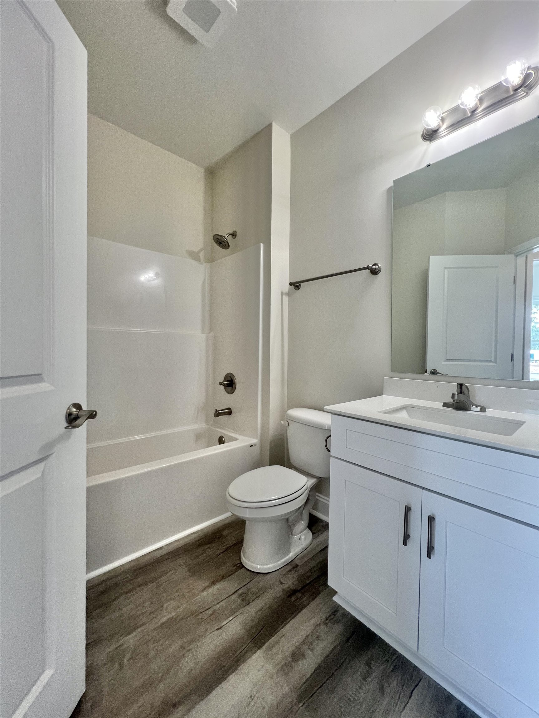 5176 Spring St. Property Photo 12
