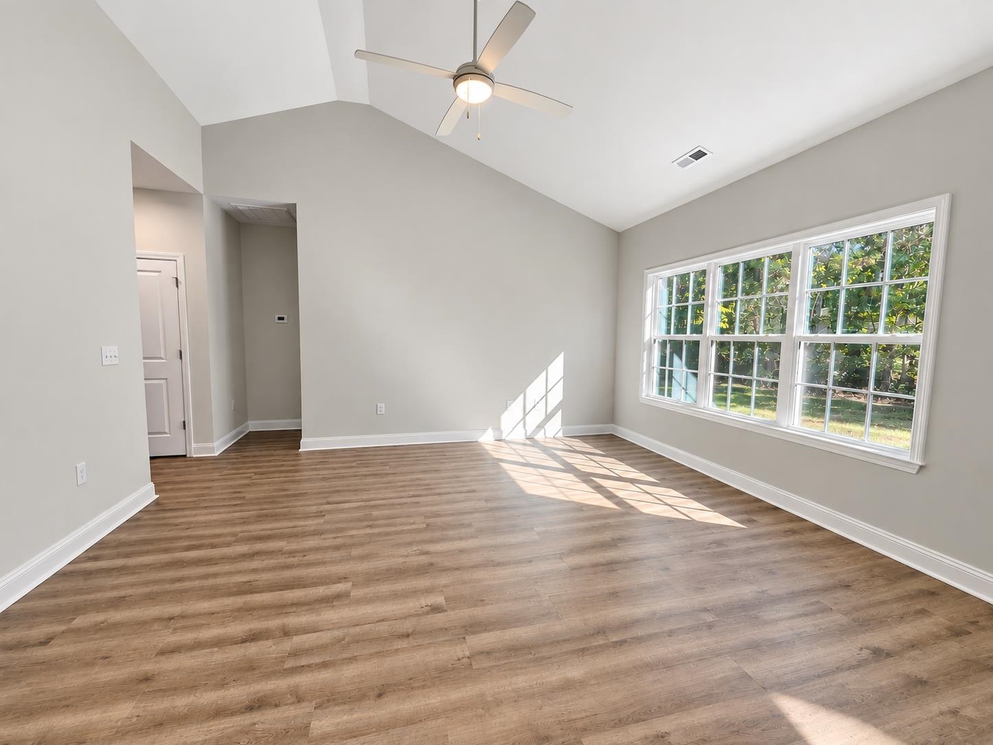 5176 Spring St. Property Photo 13