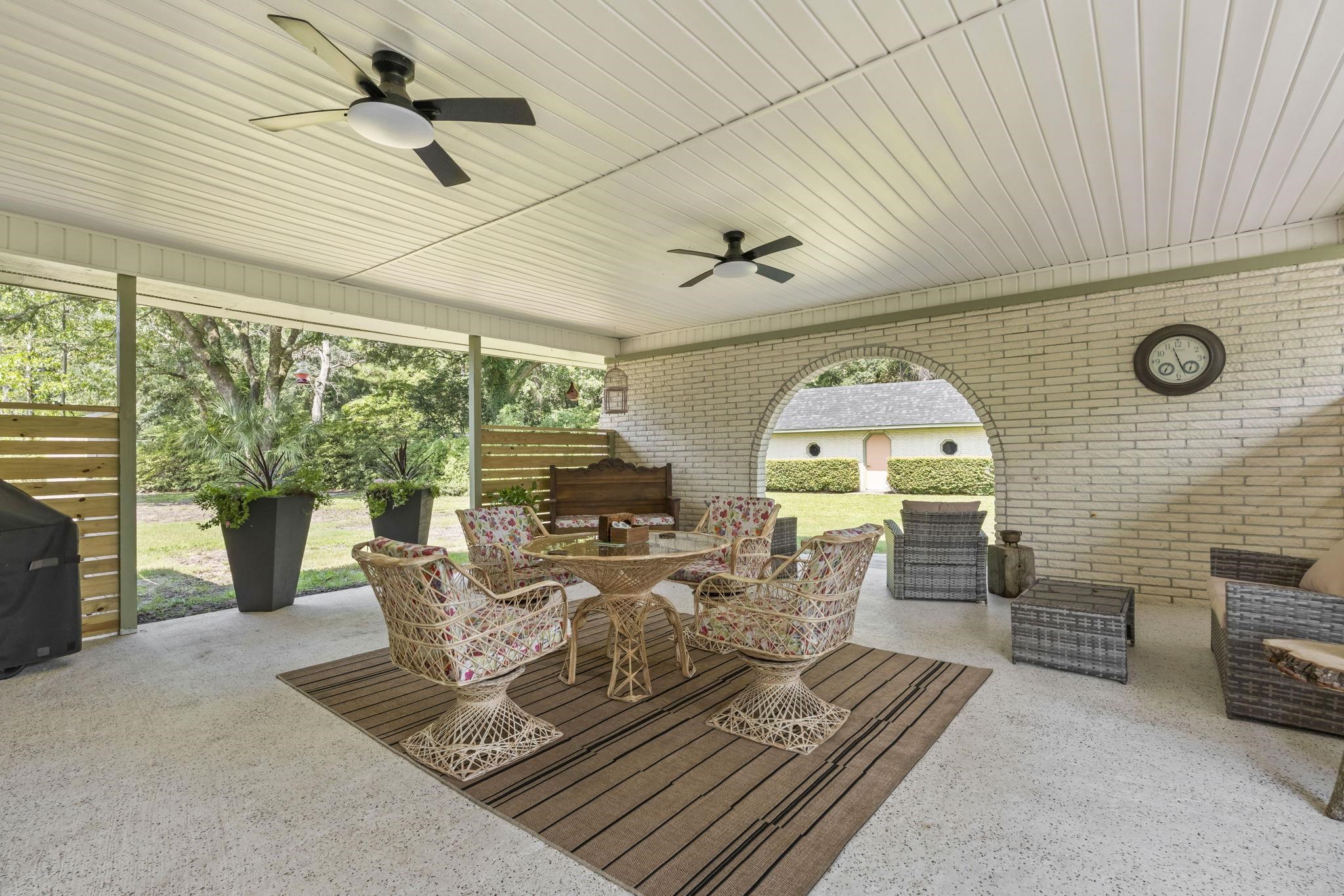 207 Glass Hill Dr. Property Photo 36