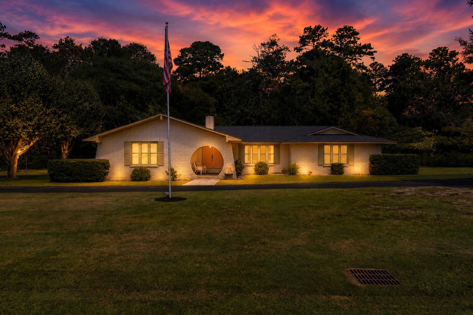 207 Glass Hill Dr. Property Photo 44