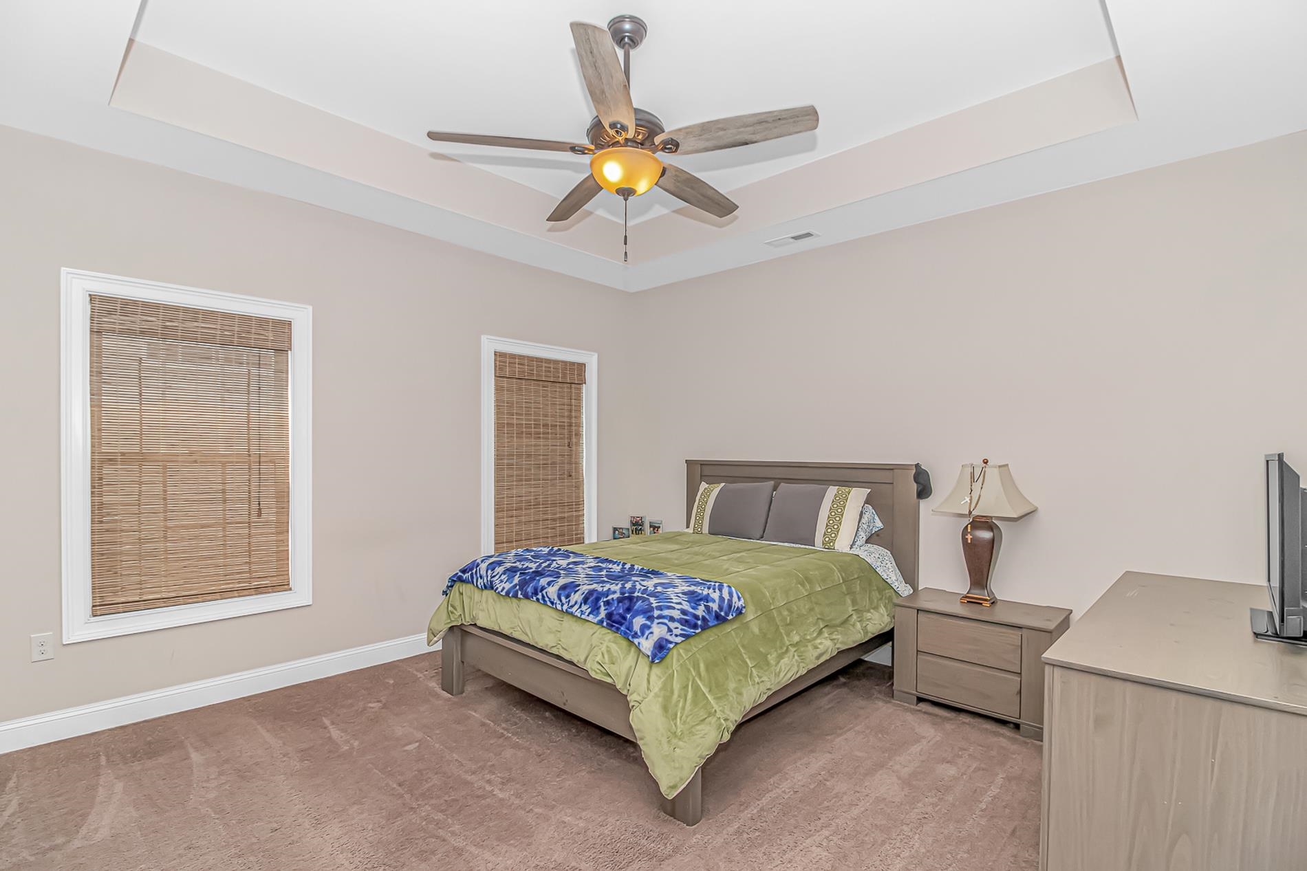 1010 Napa Ct. Property Photo 3