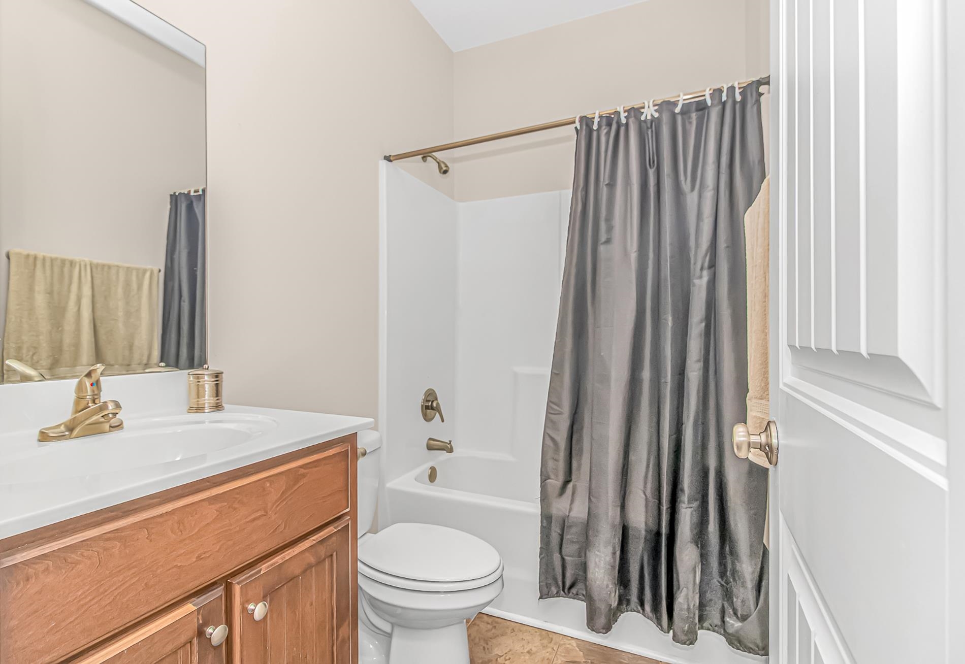 1010 Napa Ct. Property Photo 33