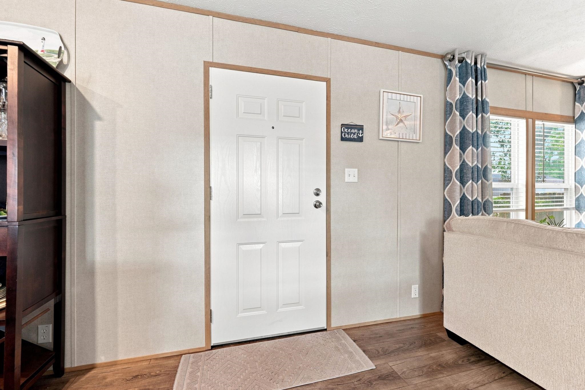 4504 Mallard St. Property Photo 5