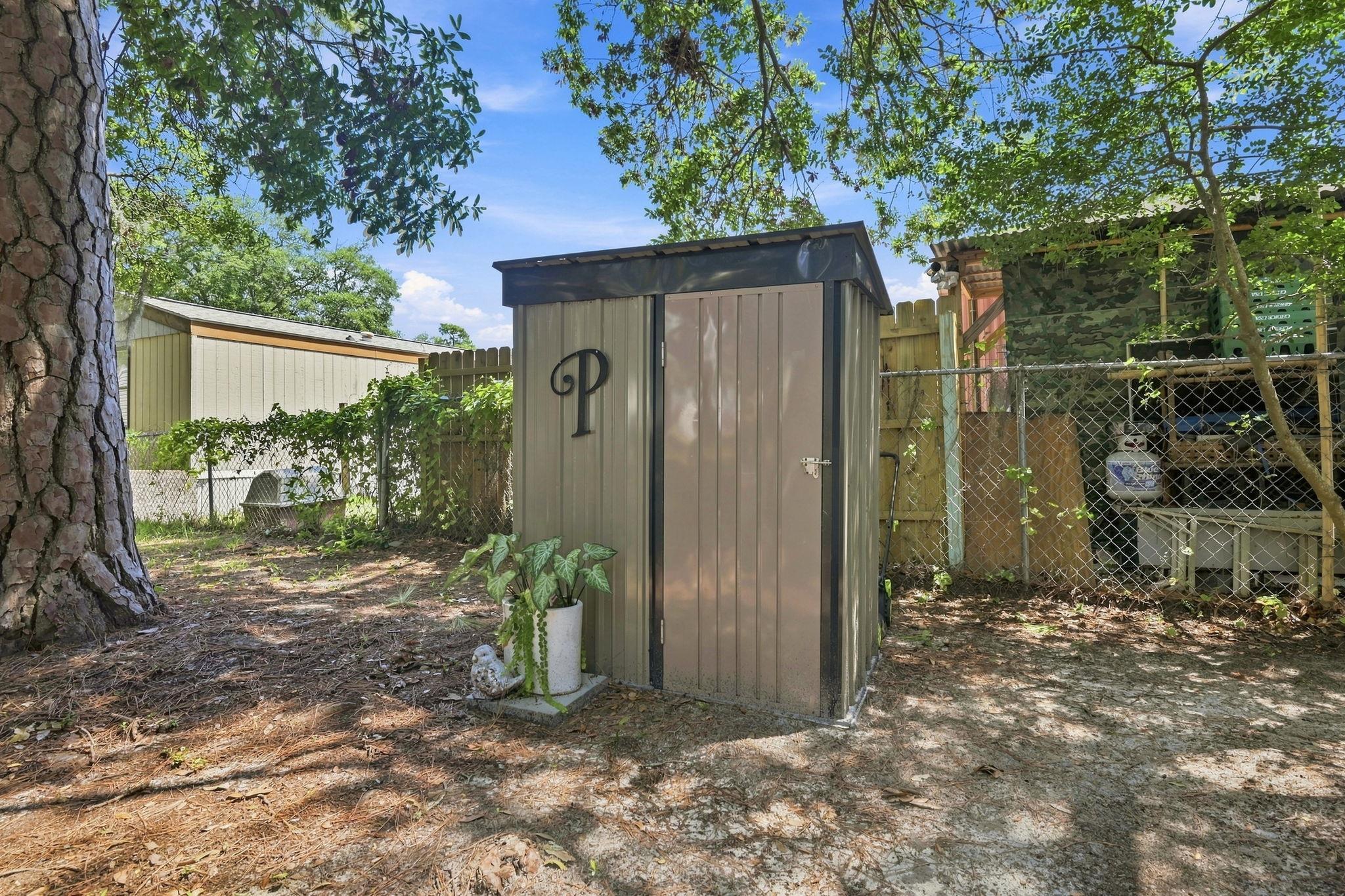 4504 Mallard St. Property Photo 32
