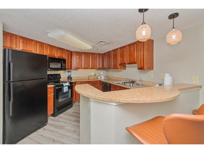 5200 Ocean Blvd. N Property Photo 14