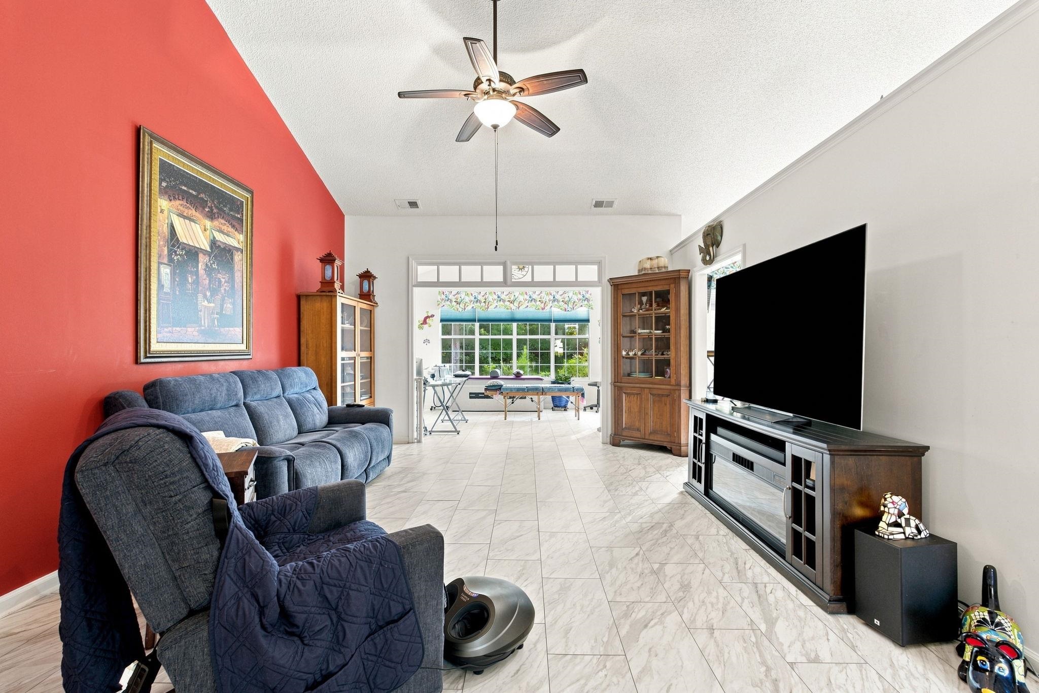 1207 Loblolly Ln. Property Photo 13