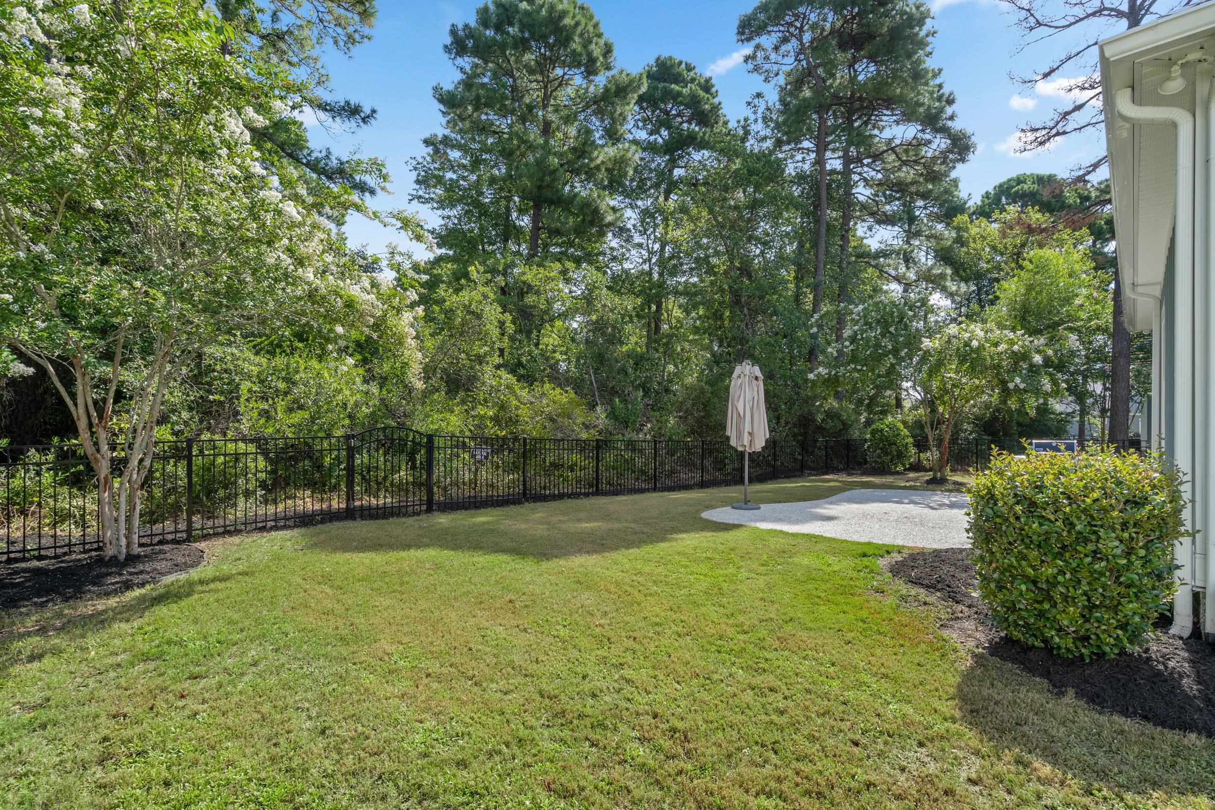 413 Seabury Ln. Property Photo 45