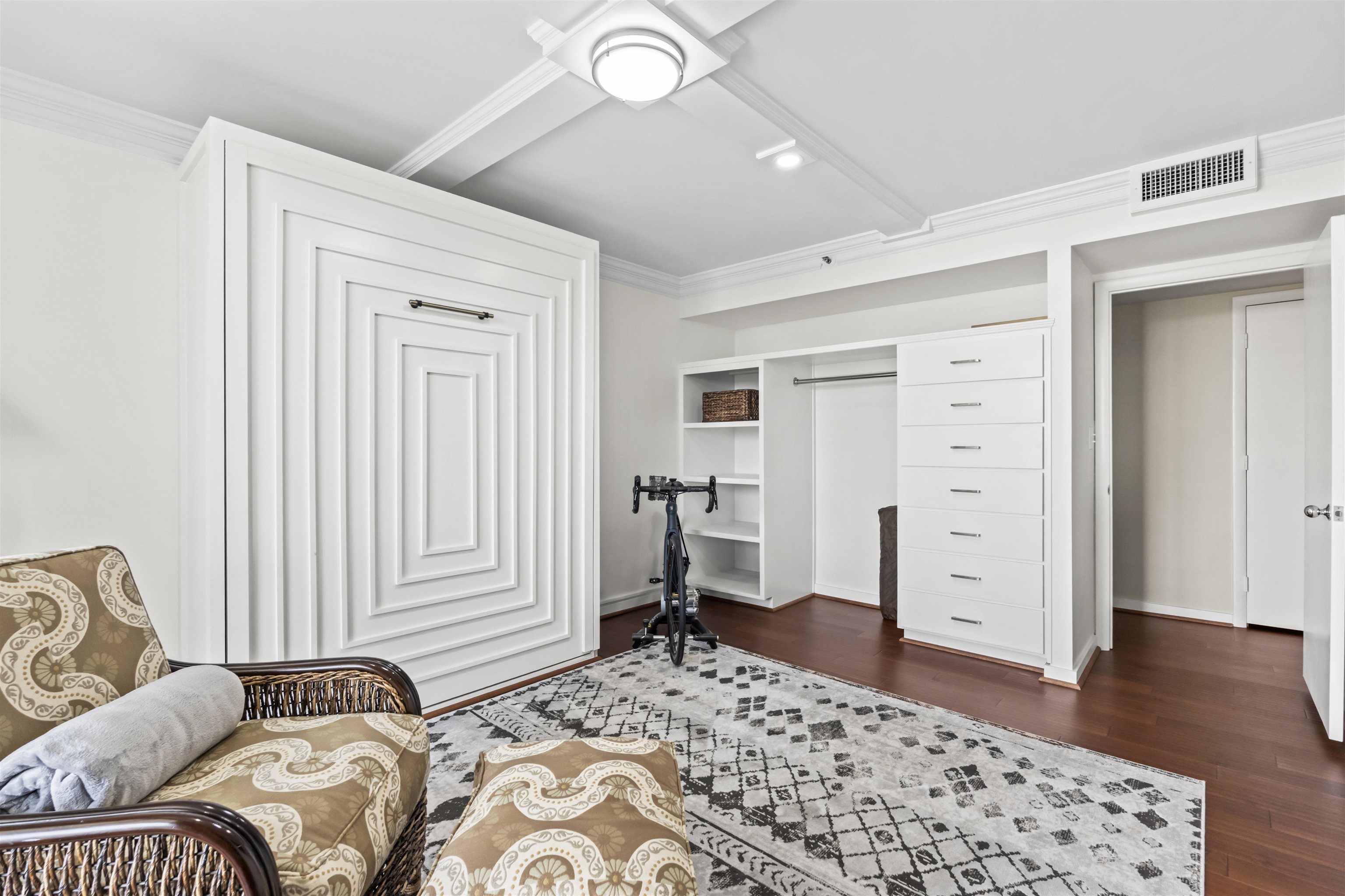 9840 Queensway Blvd. Property Photo 19
