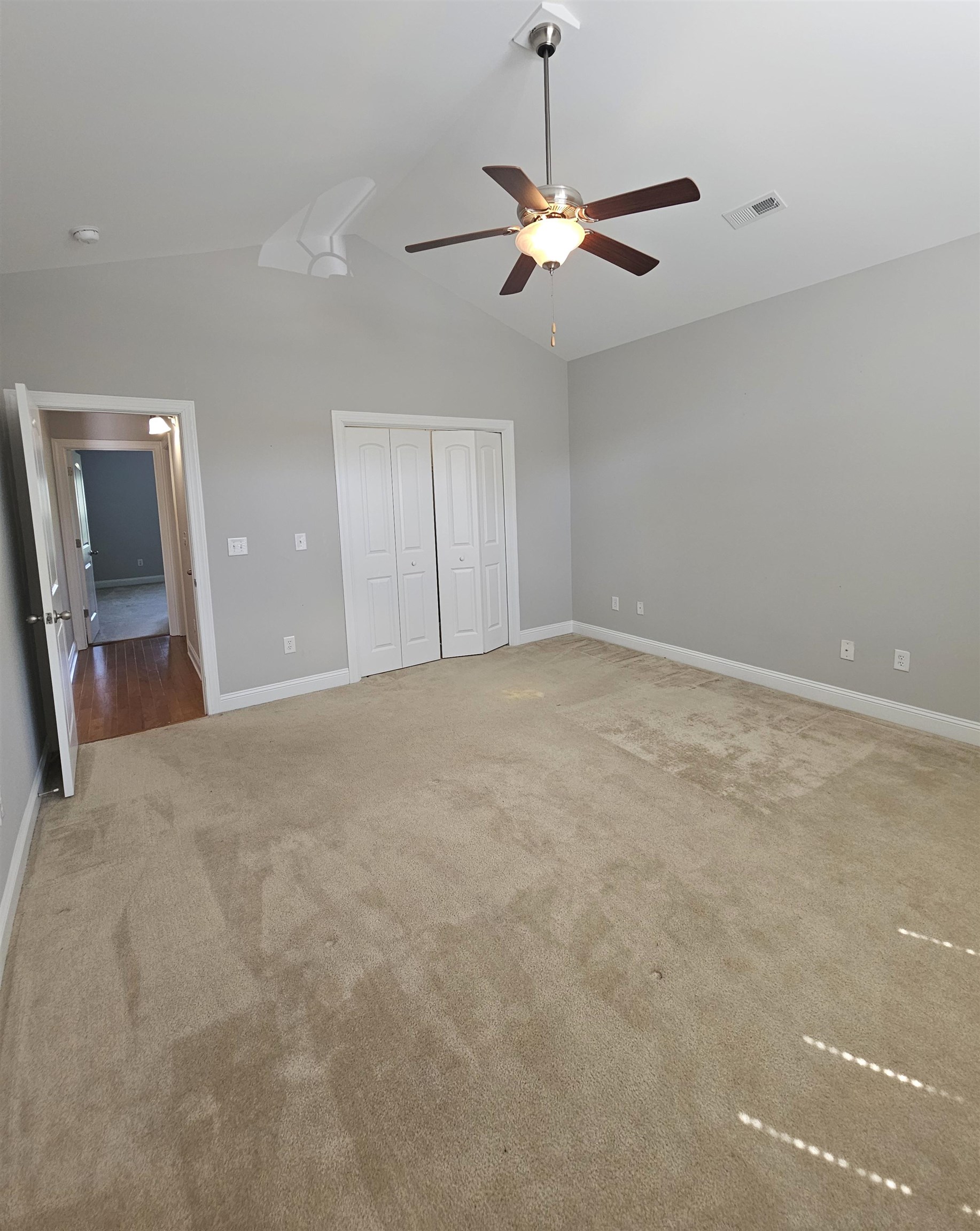 9181 Abingdon Dr. Property Photo 23