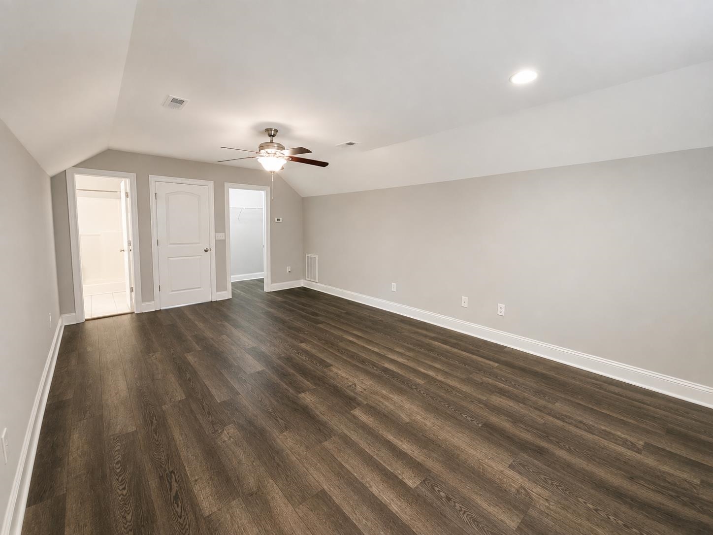 9181 Abingdon Dr. Property Photo 26
