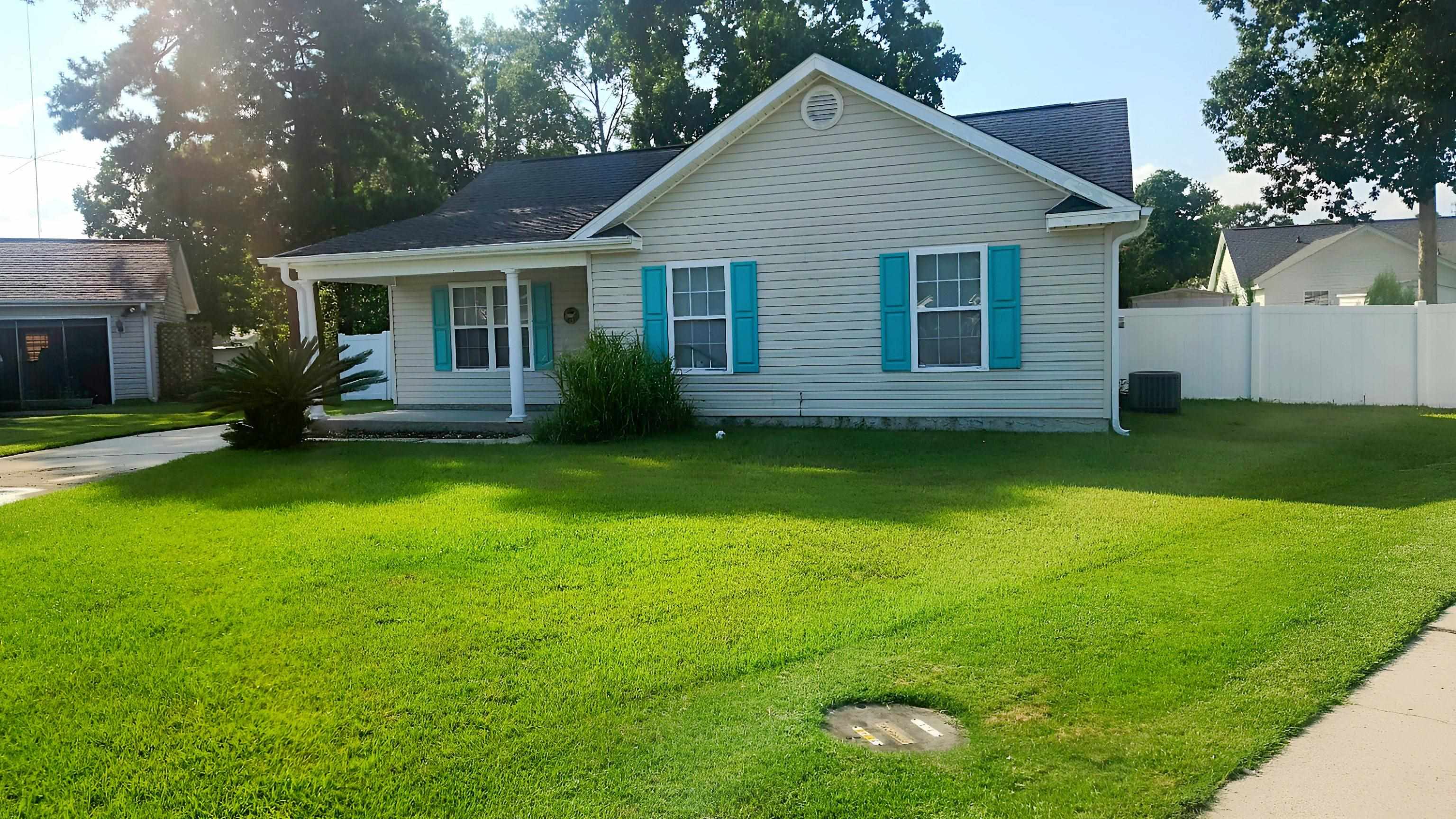 323 Kildare Ct. Property Photo 2