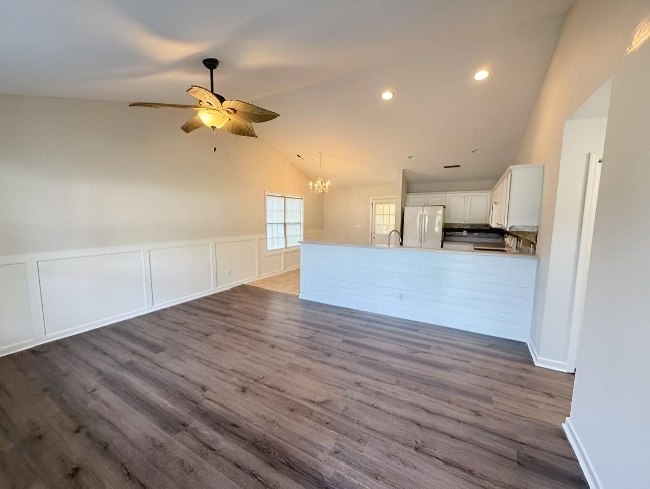 323 Kildare Ct. Property Photo 16