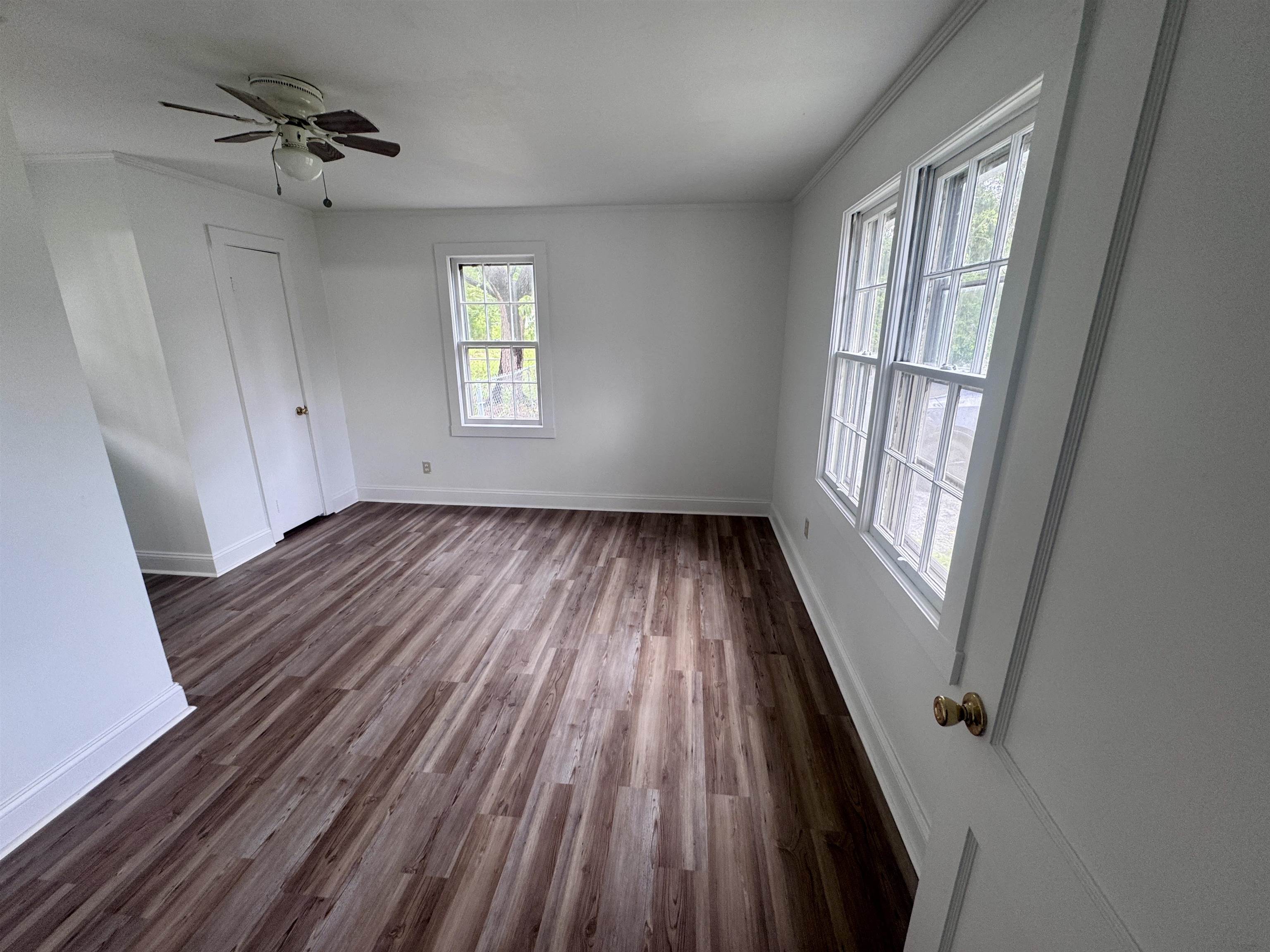 103 E Elmwood St. Property Photo 21