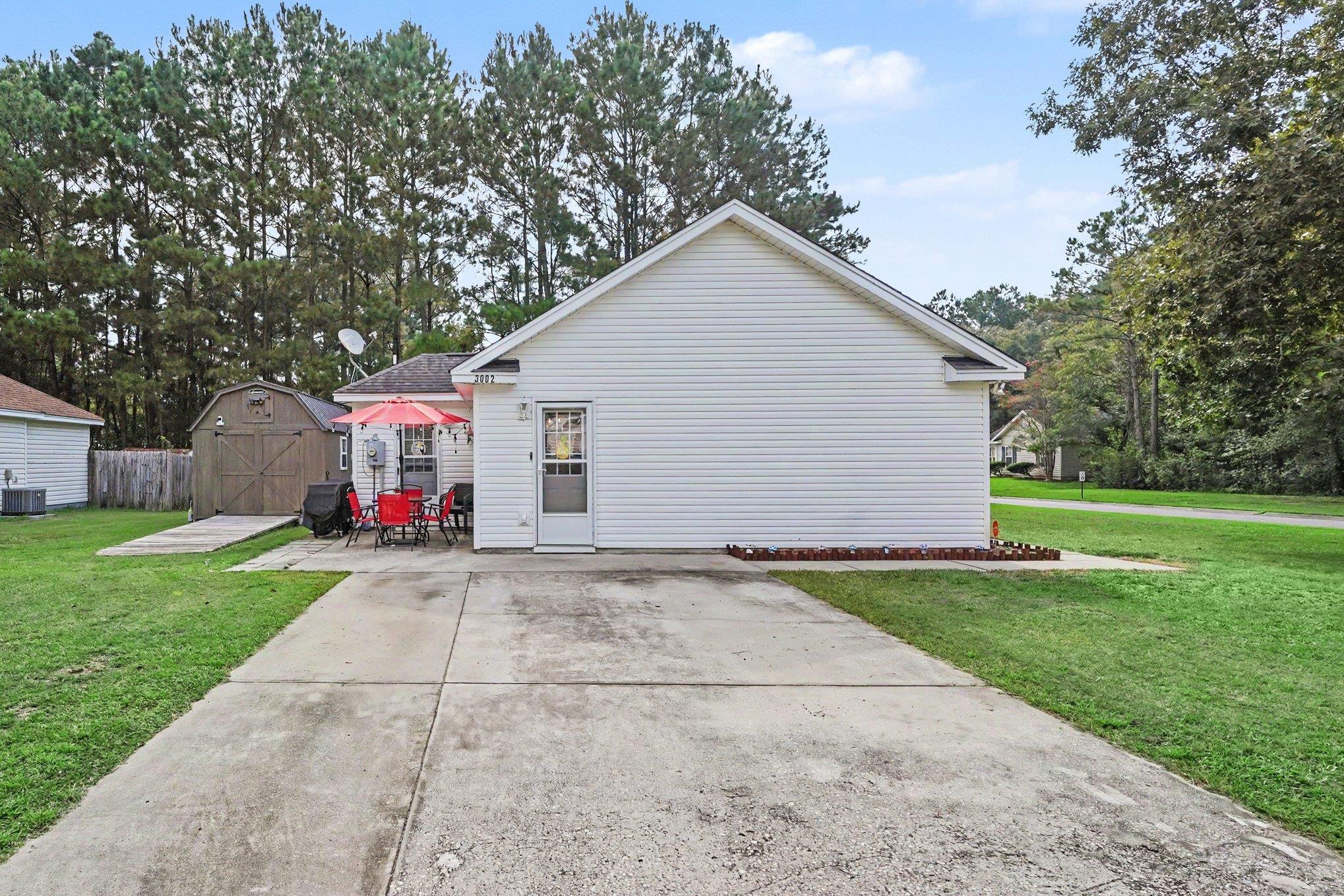 3002 Denine Dr. Property Photo 27