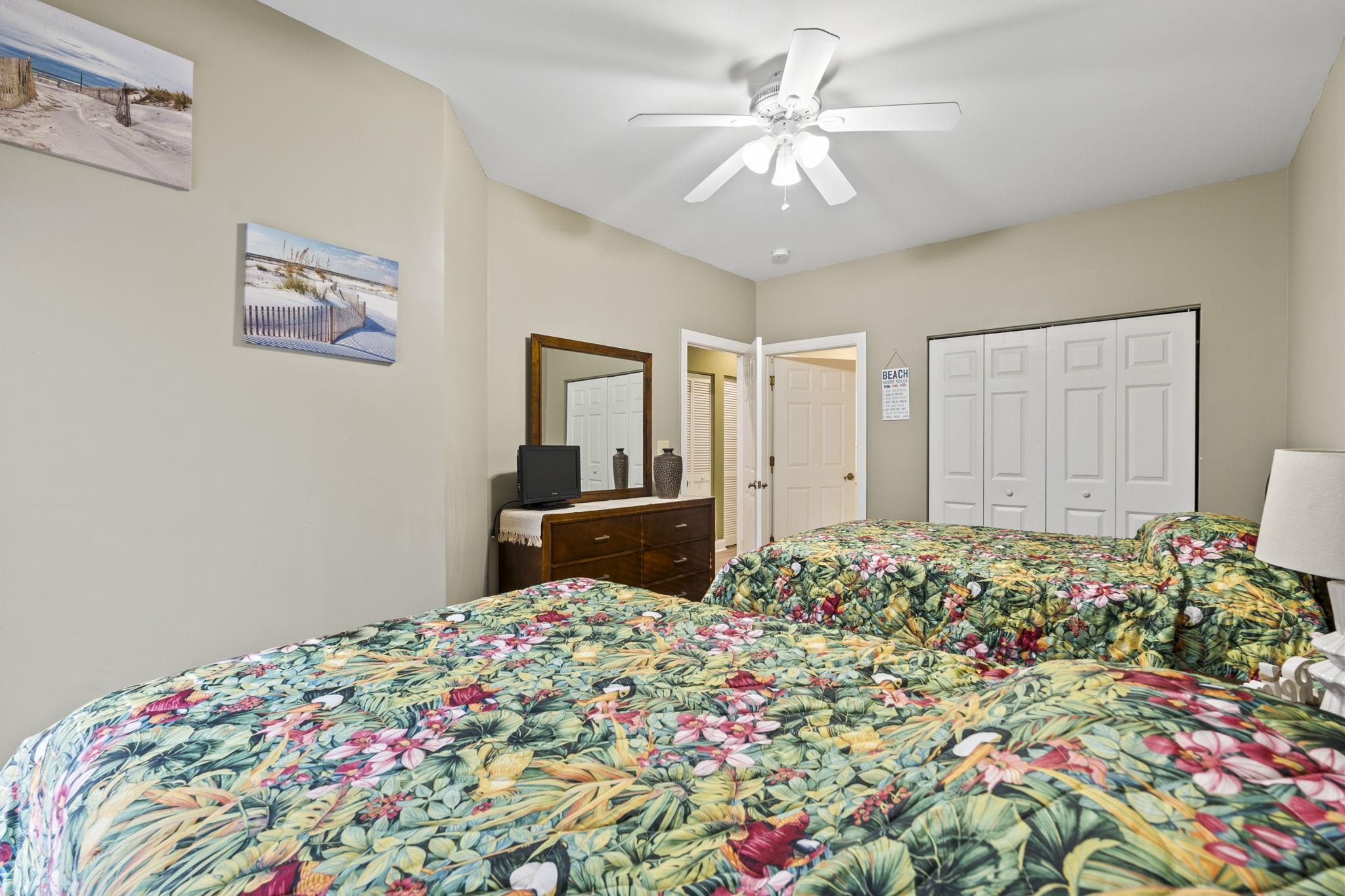 1009 World Tour Blvd. Property Photo 5