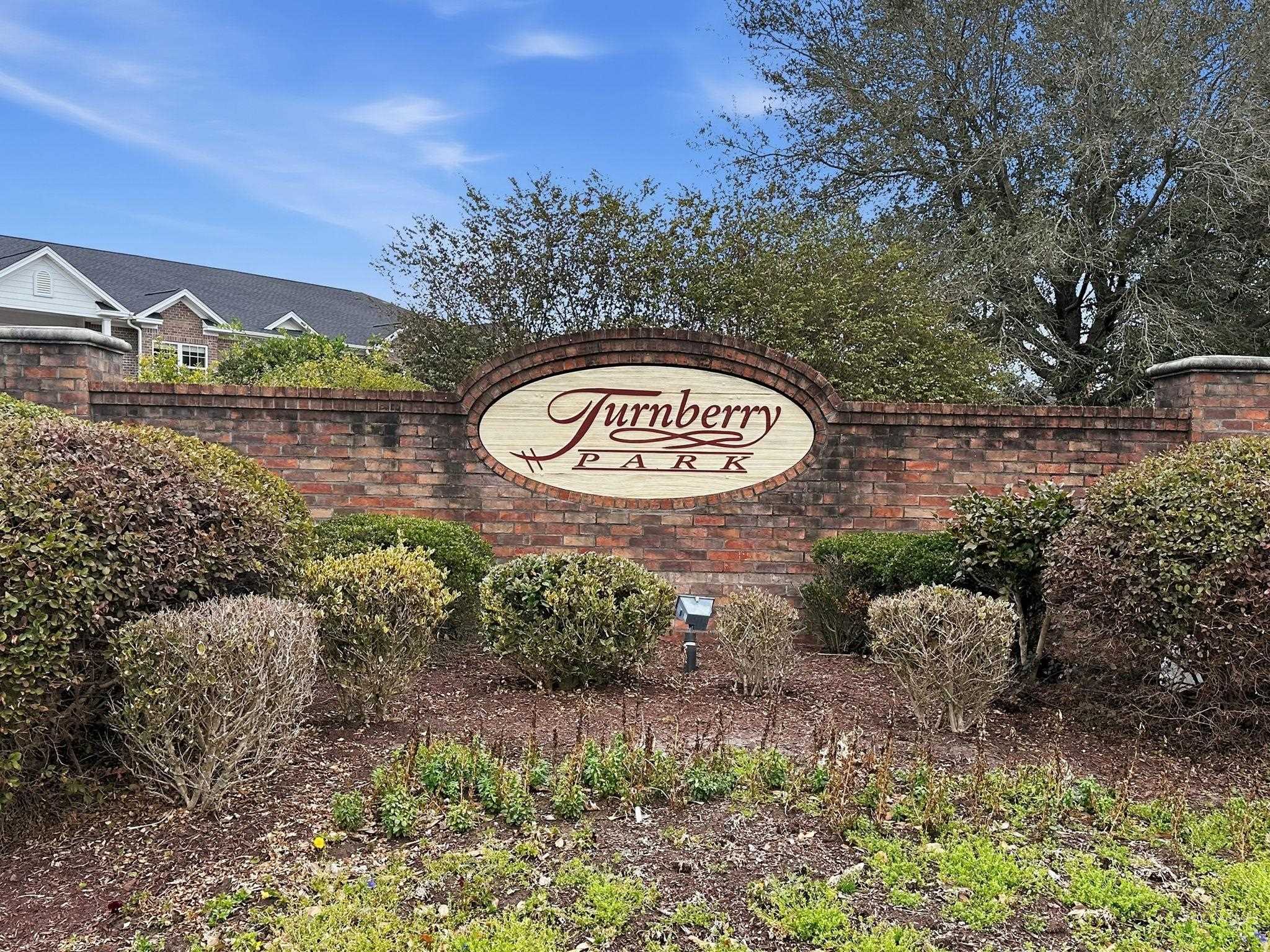 2037 Silvercrest Dr. Property Photo 29
