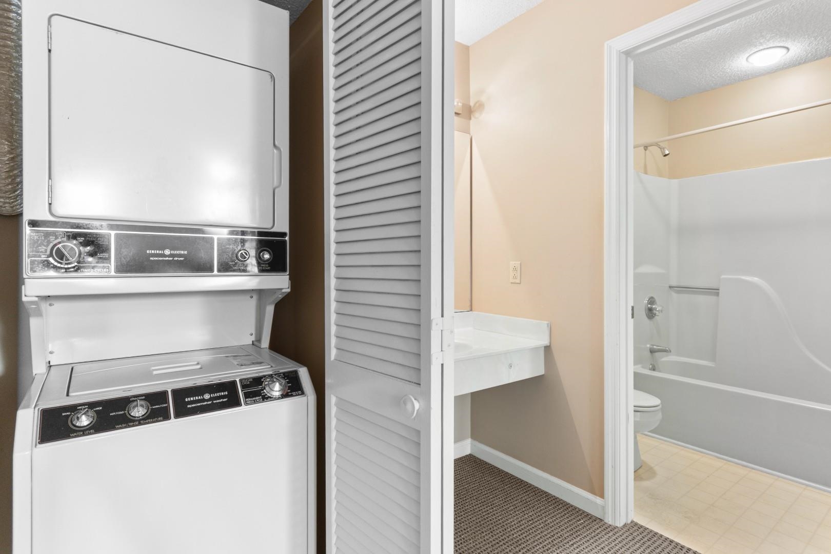 218 Double Eagle Dr. Property Photo 22