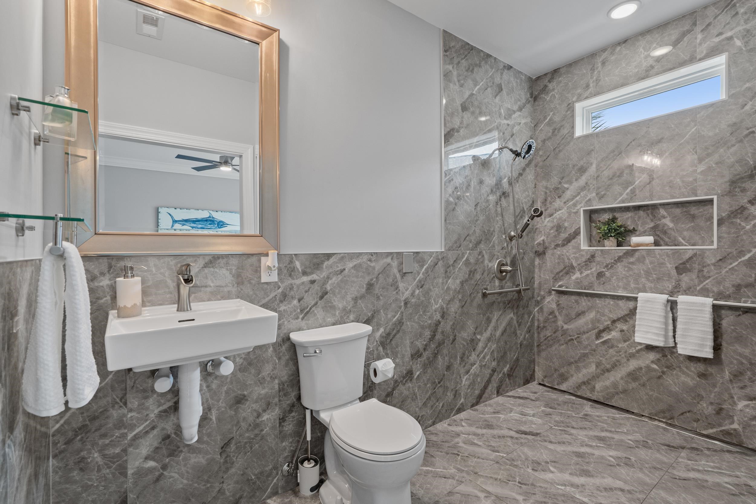 9017 Loggerhead Ct. Property Photo 56