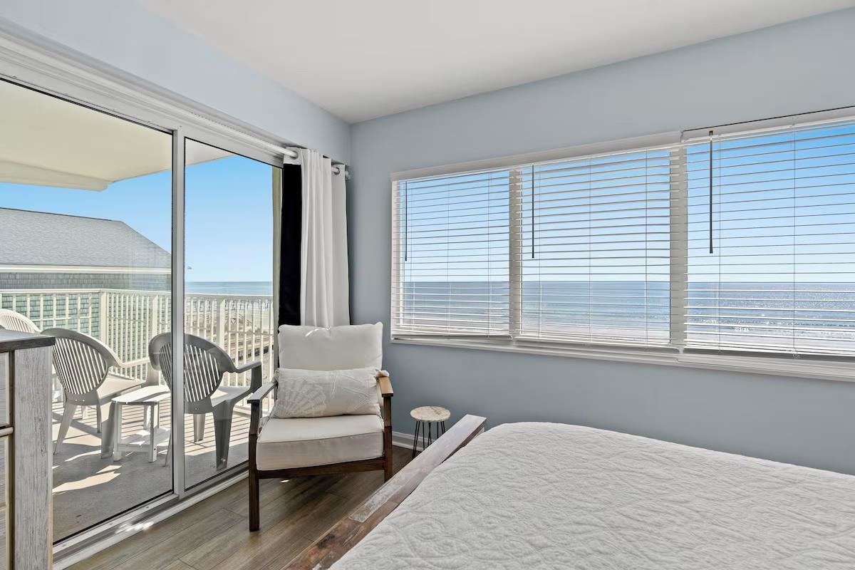 5806 N Ocean Blvd. Property Photo 12