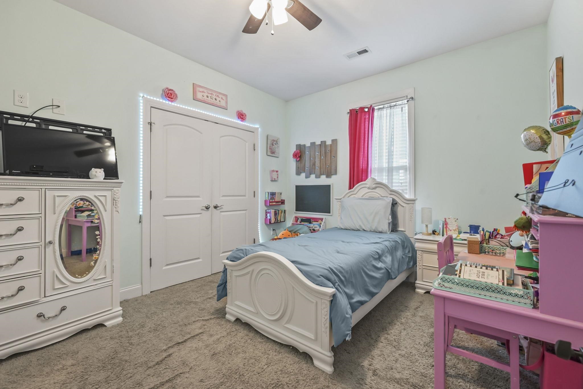 1051 Academy Dr. Property Photo 14