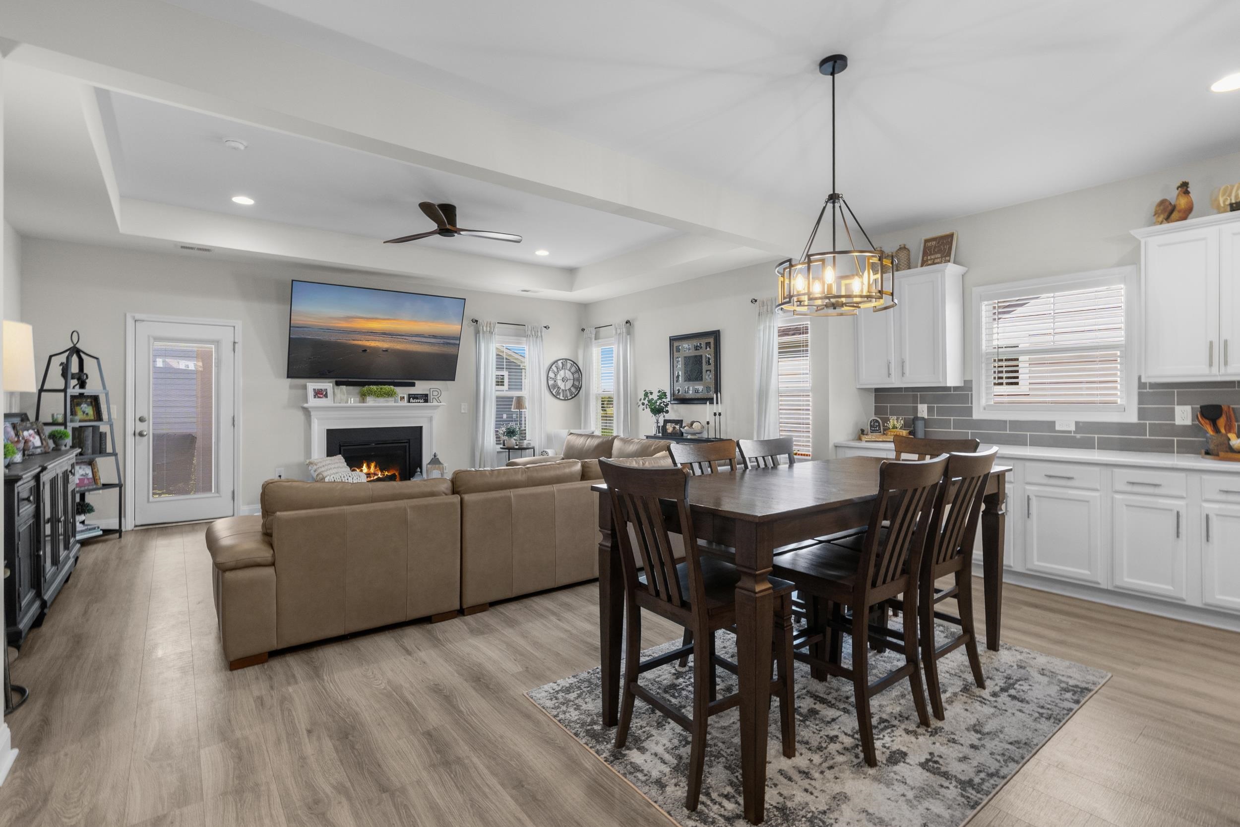 5001 Azul Loop Property Photo 13