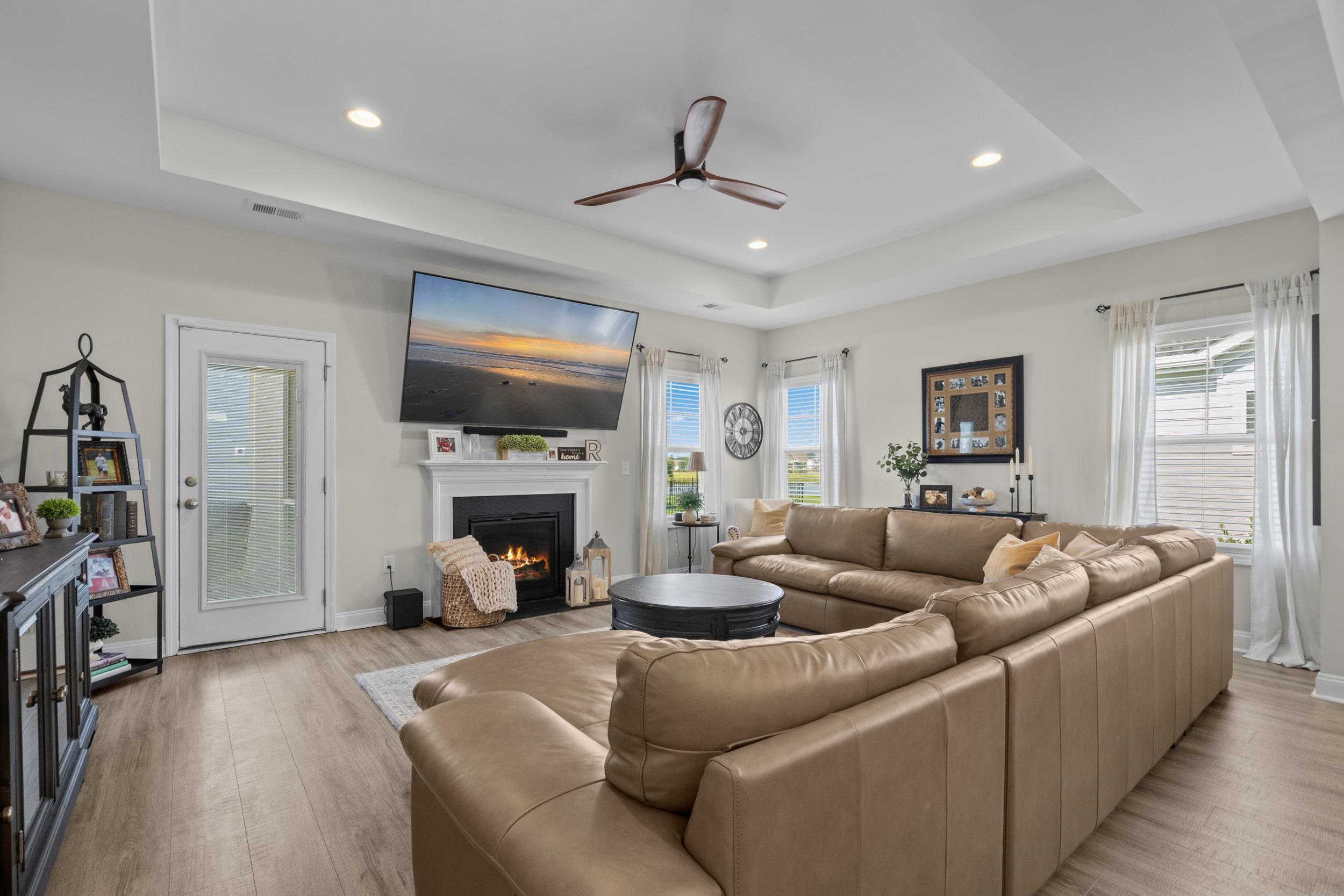 5001 Azul Loop Property Photo 14