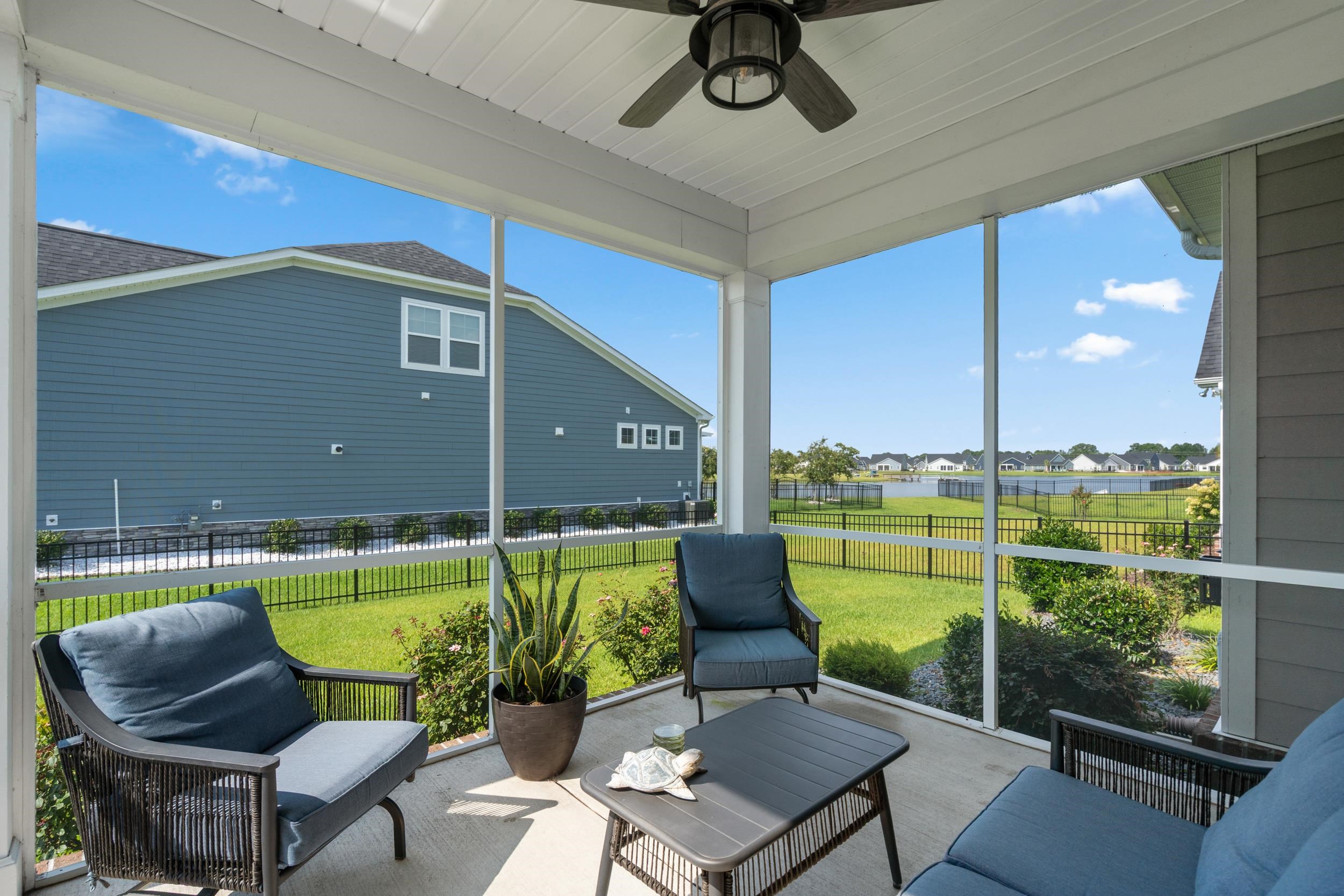 5001 Azul Loop Property Photo 29