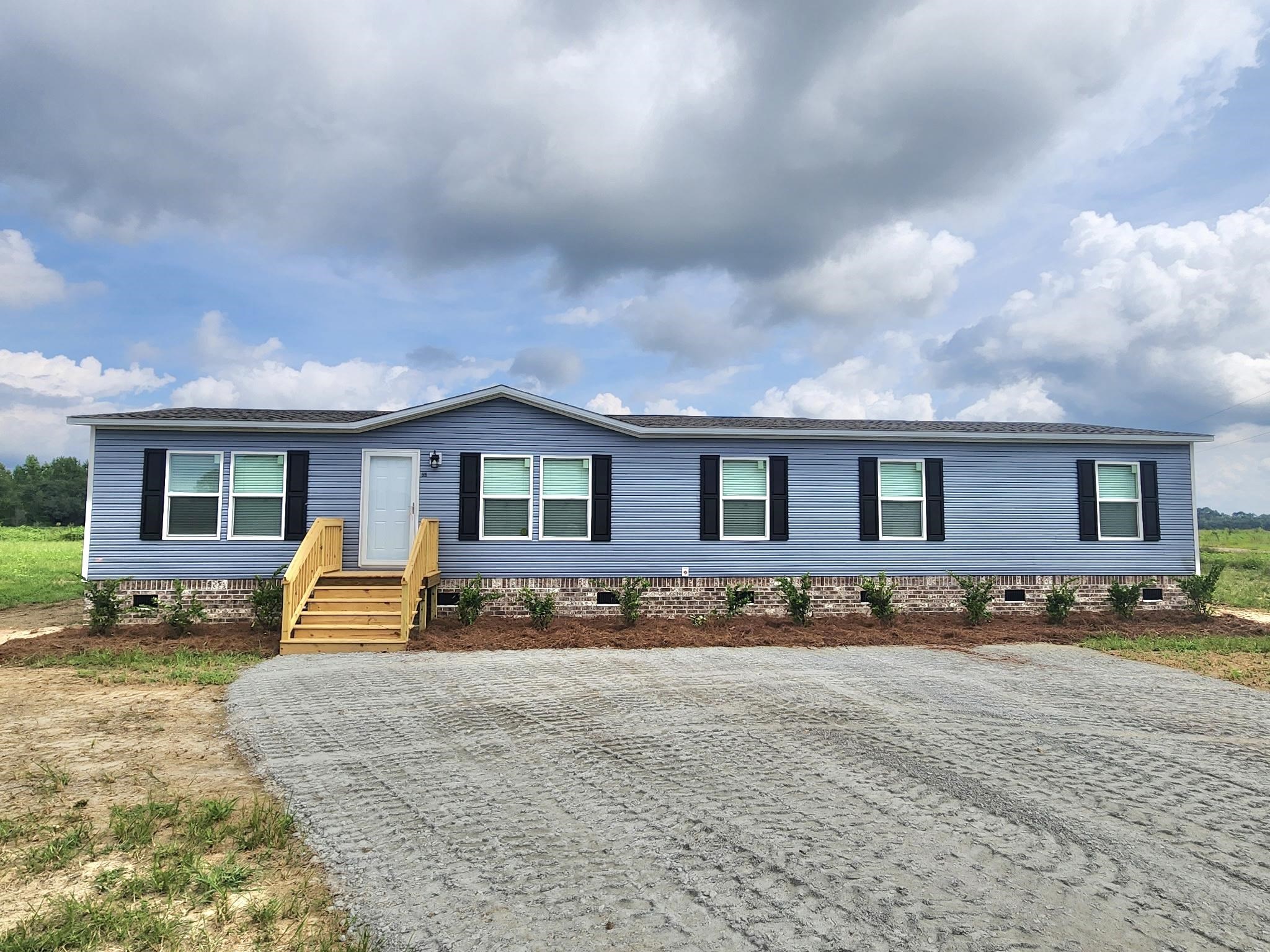 608 Black Branch Rd. Property Photo 1