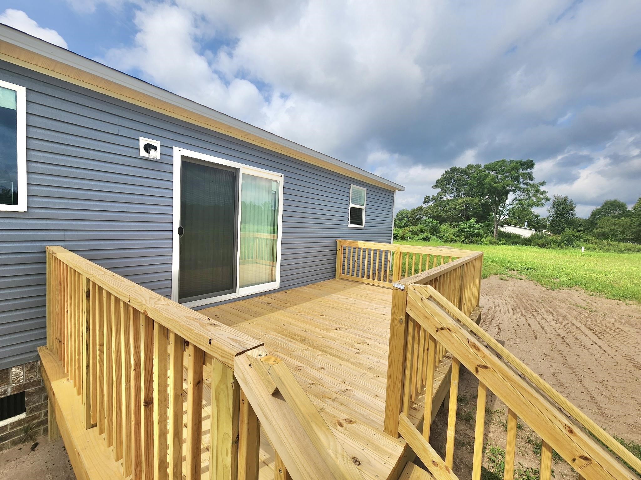 608 Black Branch Rd. Property Photo 3
