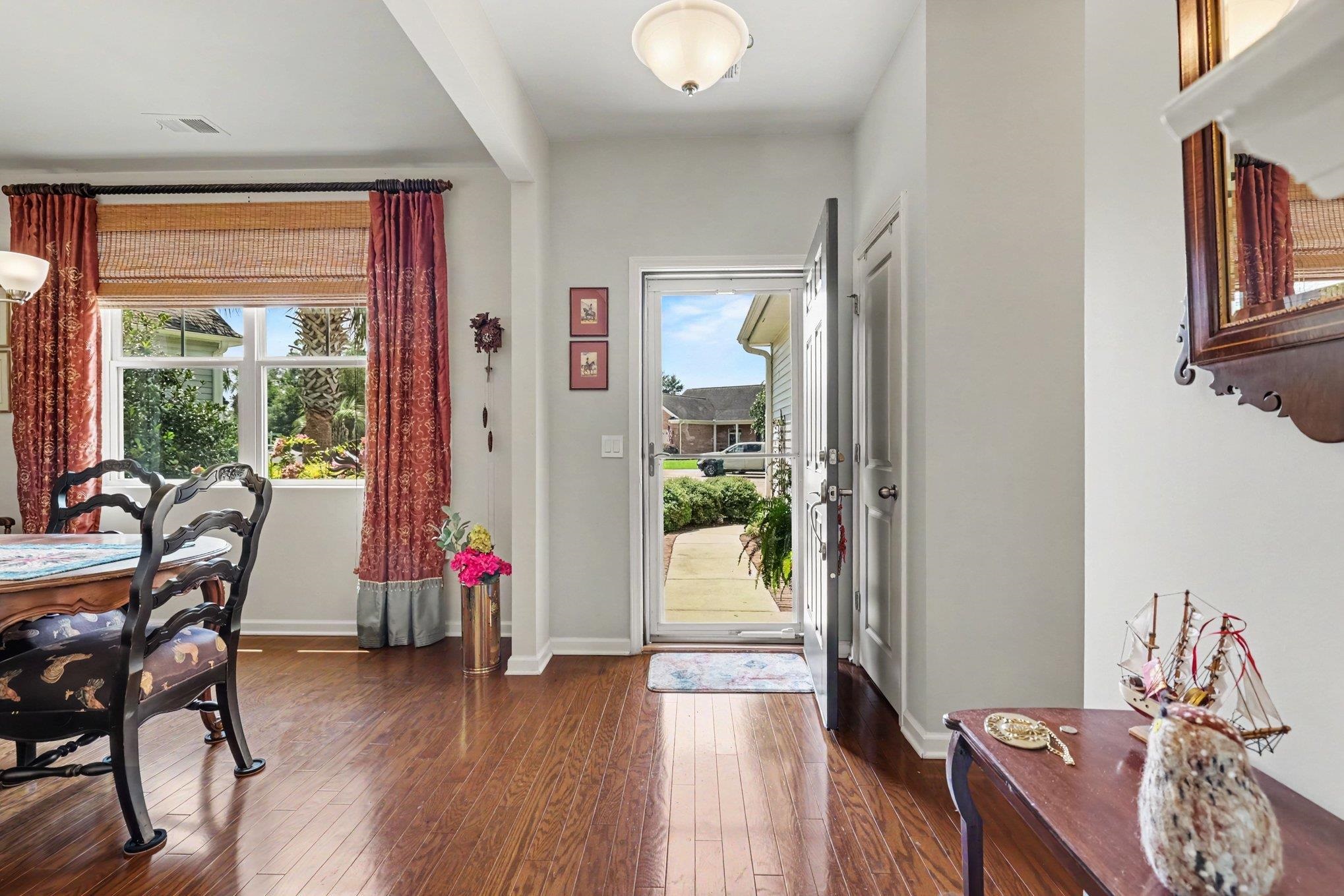 5004 Wax Myrtle Ct. Property Photo 6