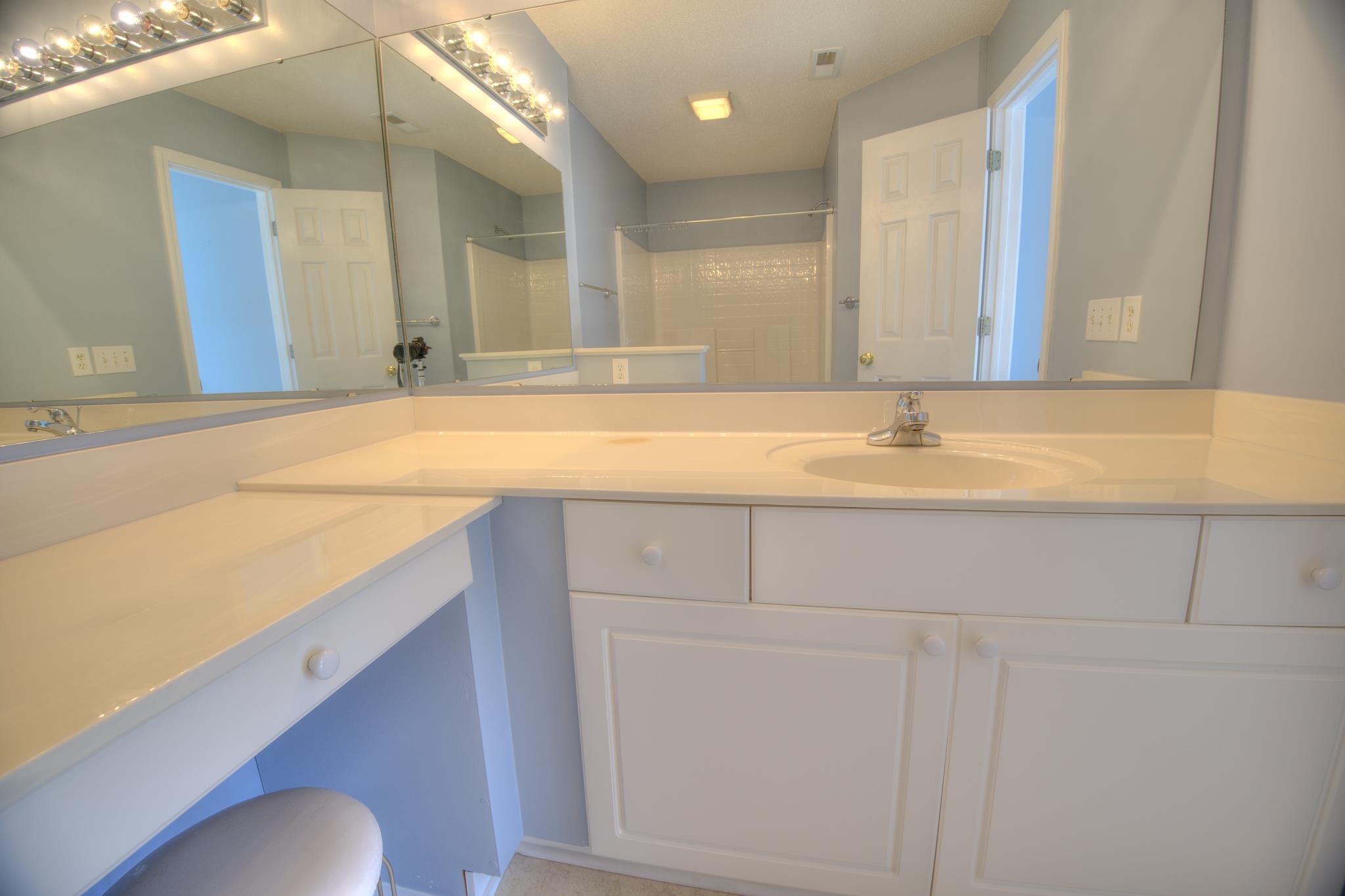 643 Woodmoor Dr. Property Photo 18