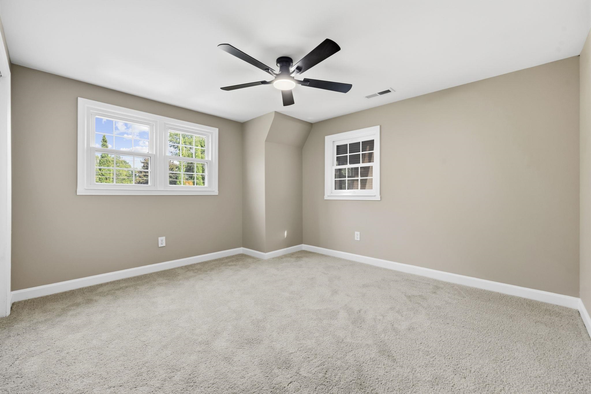 7603 Kingswood Dr. Property Photo 39