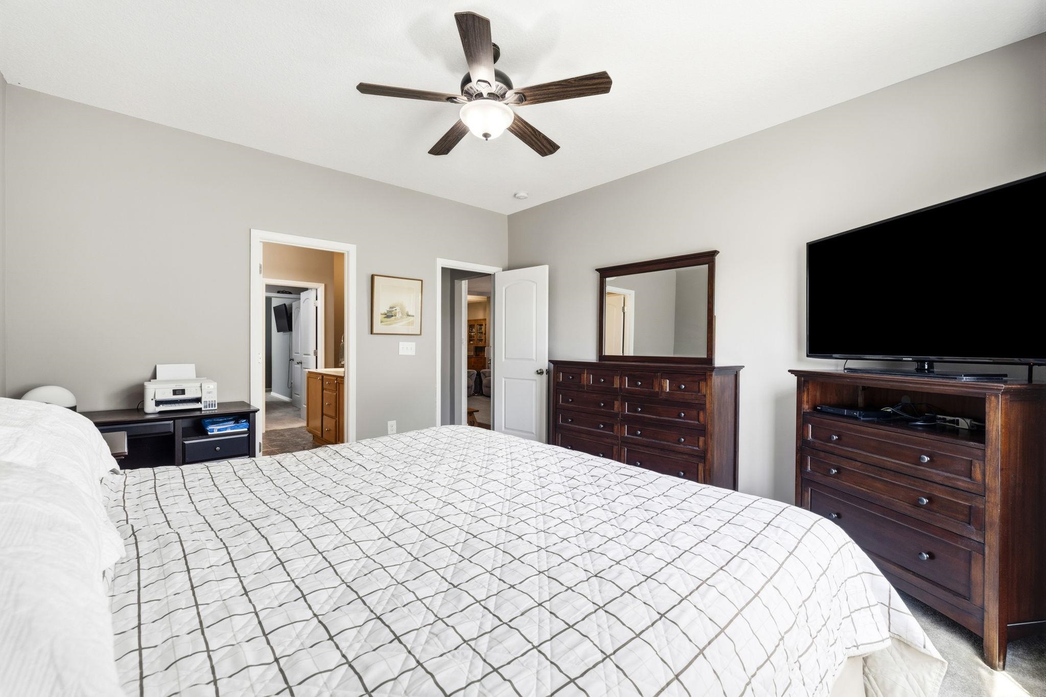672 Old Castle Loop Property Photo 23