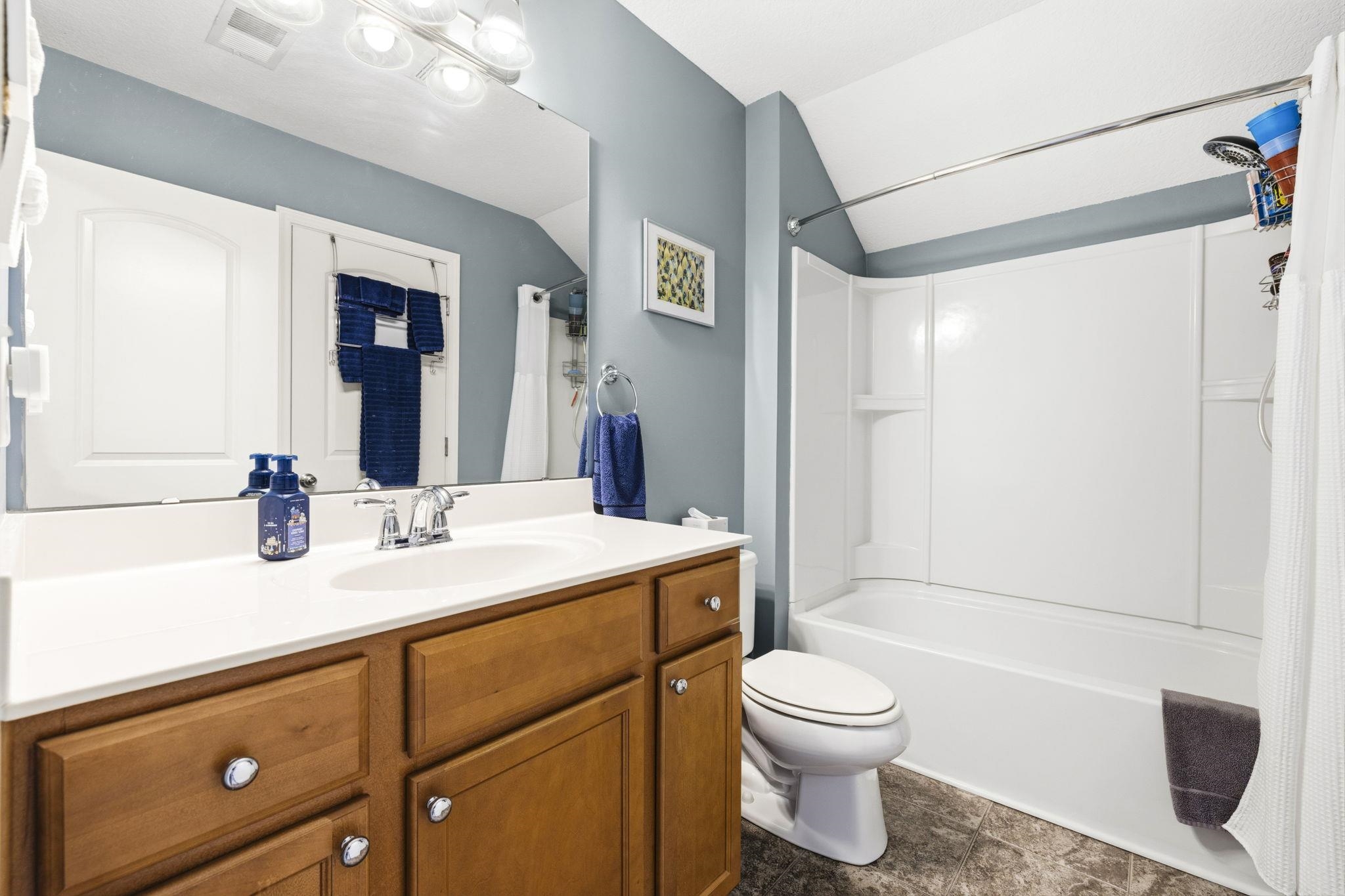 672 Old Castle Loop Property Photo 33