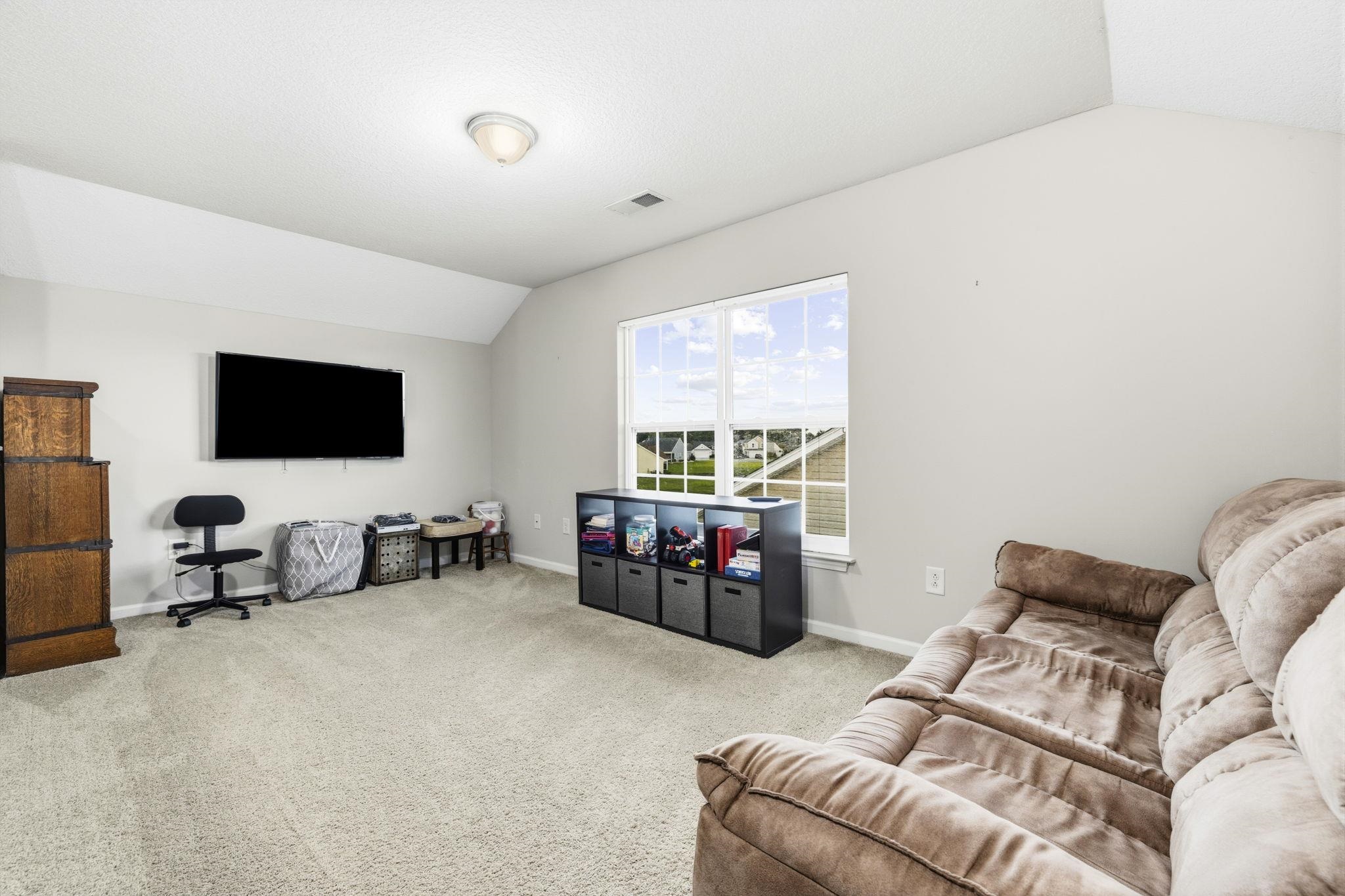 672 Old Castle Loop Property Photo 36