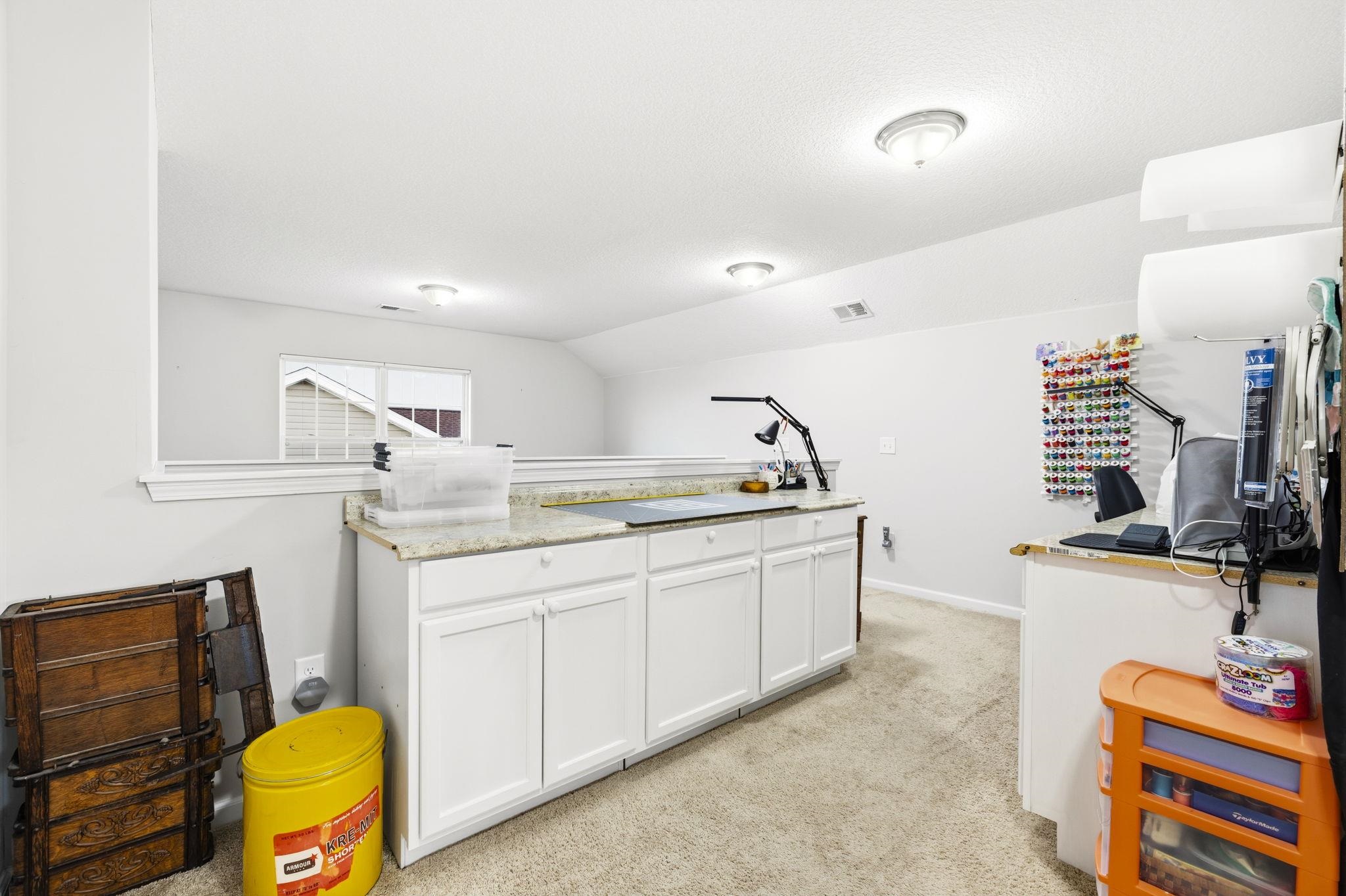 672 Old Castle Loop Property Photo 37
