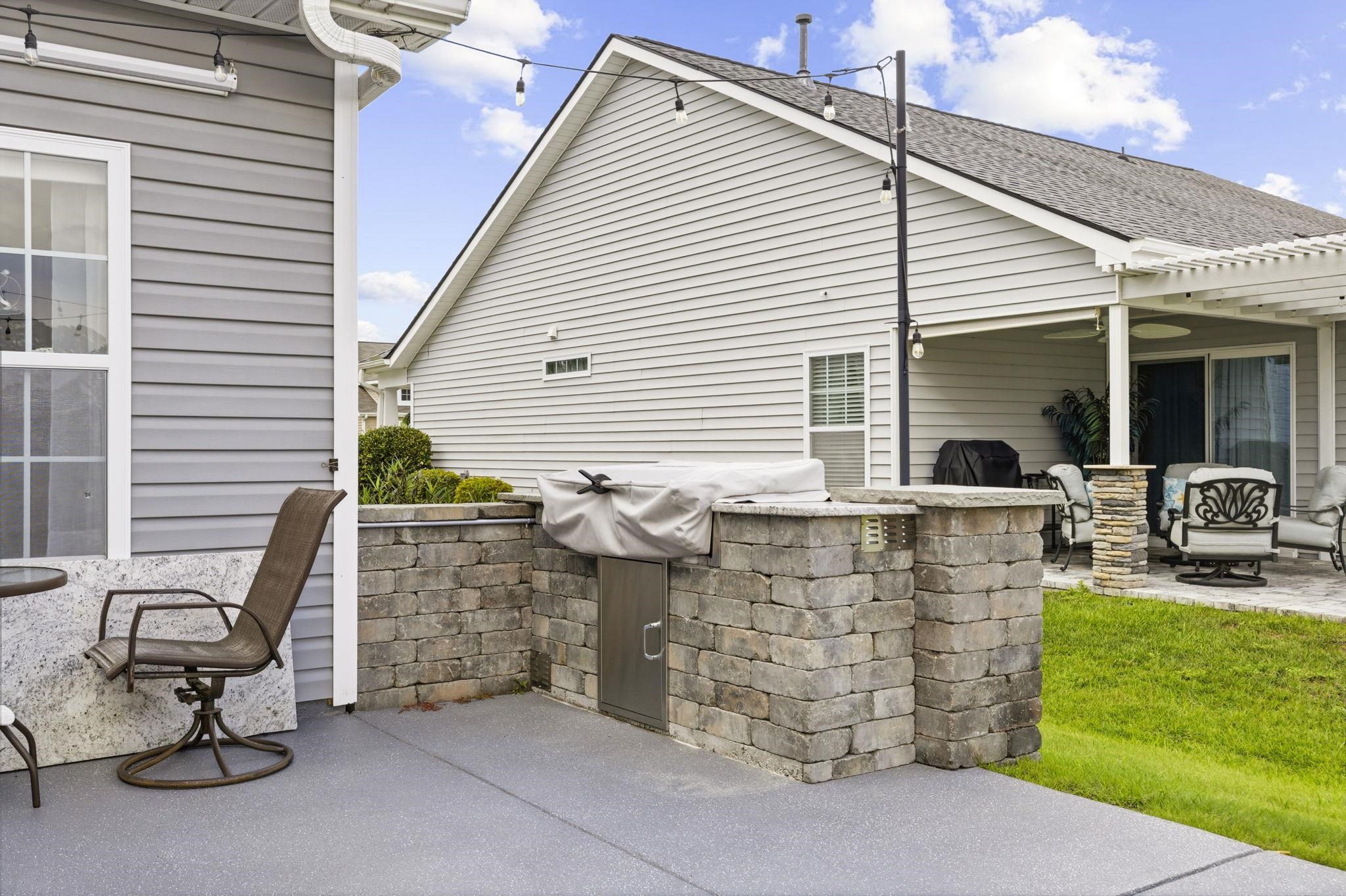 672 Old Castle Loop Property Photo 45